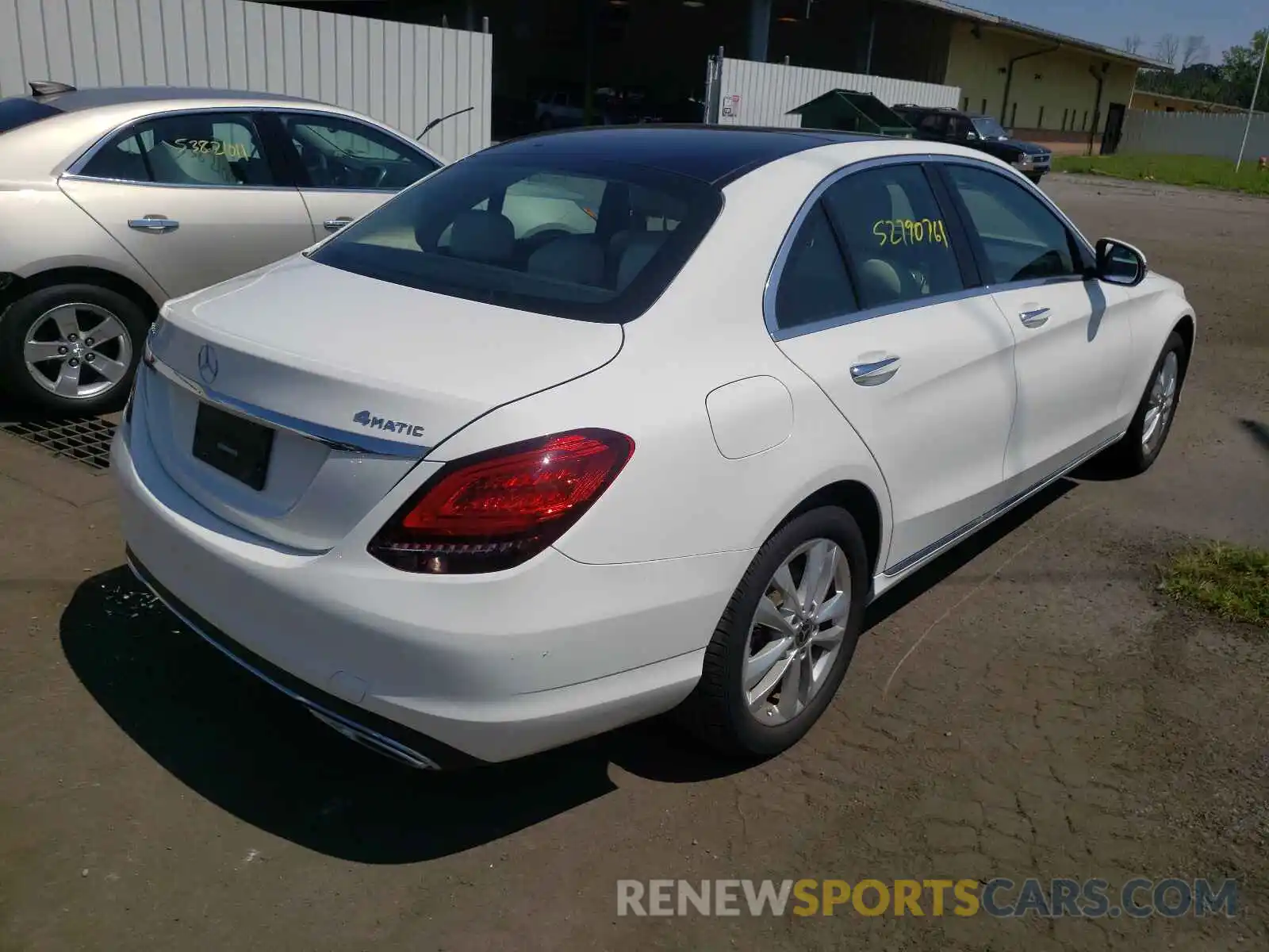 4 Photograph of a damaged car 55SWF8EB1KU302188 MERCEDES-BENZ C-CLASS 2019