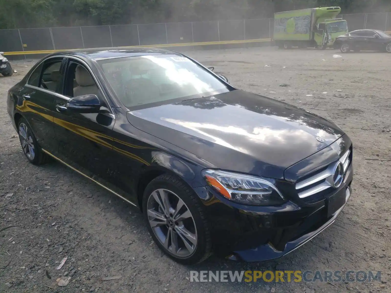 1 Photograph of a damaged car 55SWF8EB1KU302482 MERCEDES-BENZ C CLASS 2019