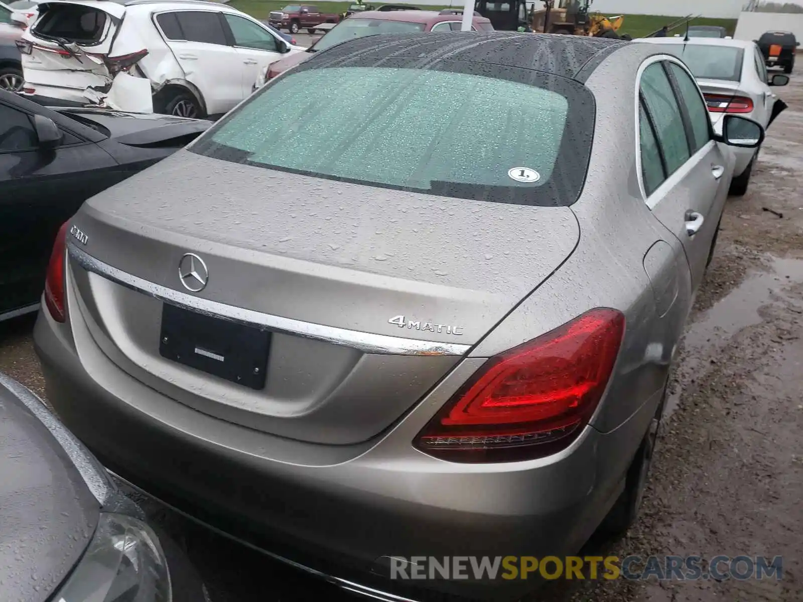 4 Photograph of a damaged car 55SWF8EB1KU306872 MERCEDES-BENZ C-CLASS 2019