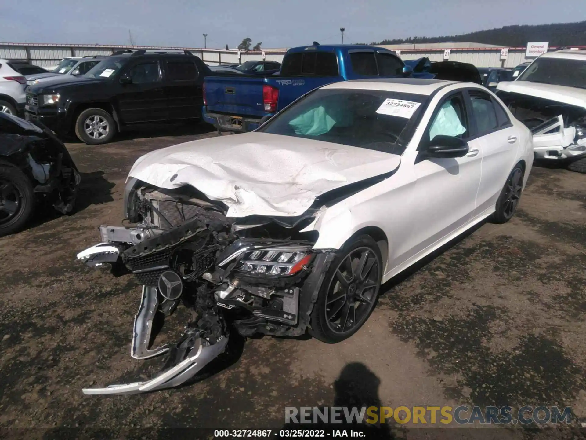 2 Photograph of a damaged car 55SWF8EB1KU307259 MERCEDES-BENZ C-CLASS 2019