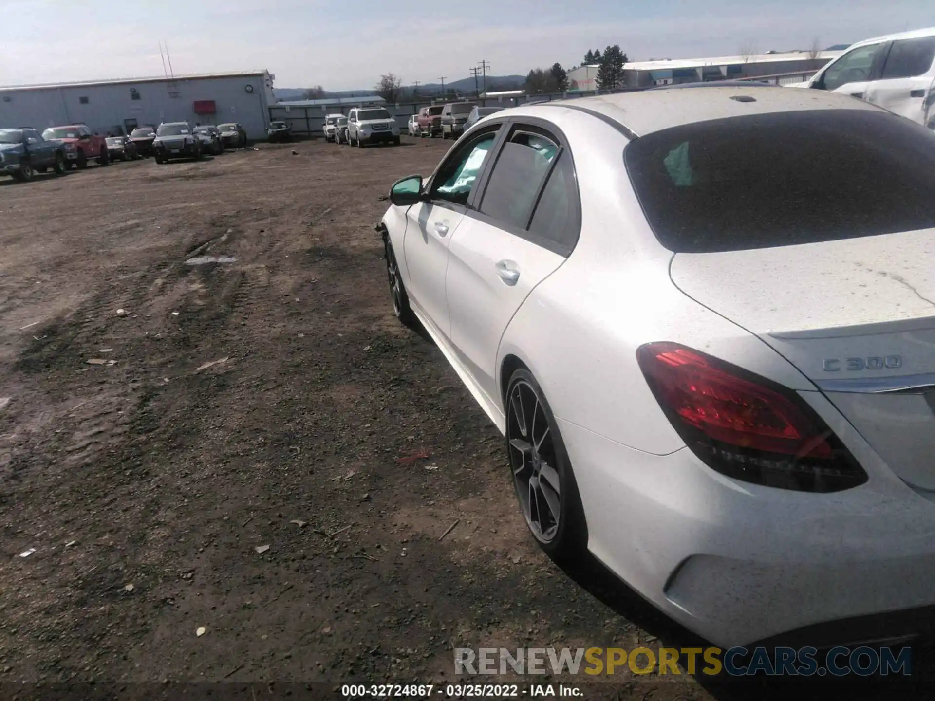 3 Photograph of a damaged car 55SWF8EB1KU307259 MERCEDES-BENZ C-CLASS 2019