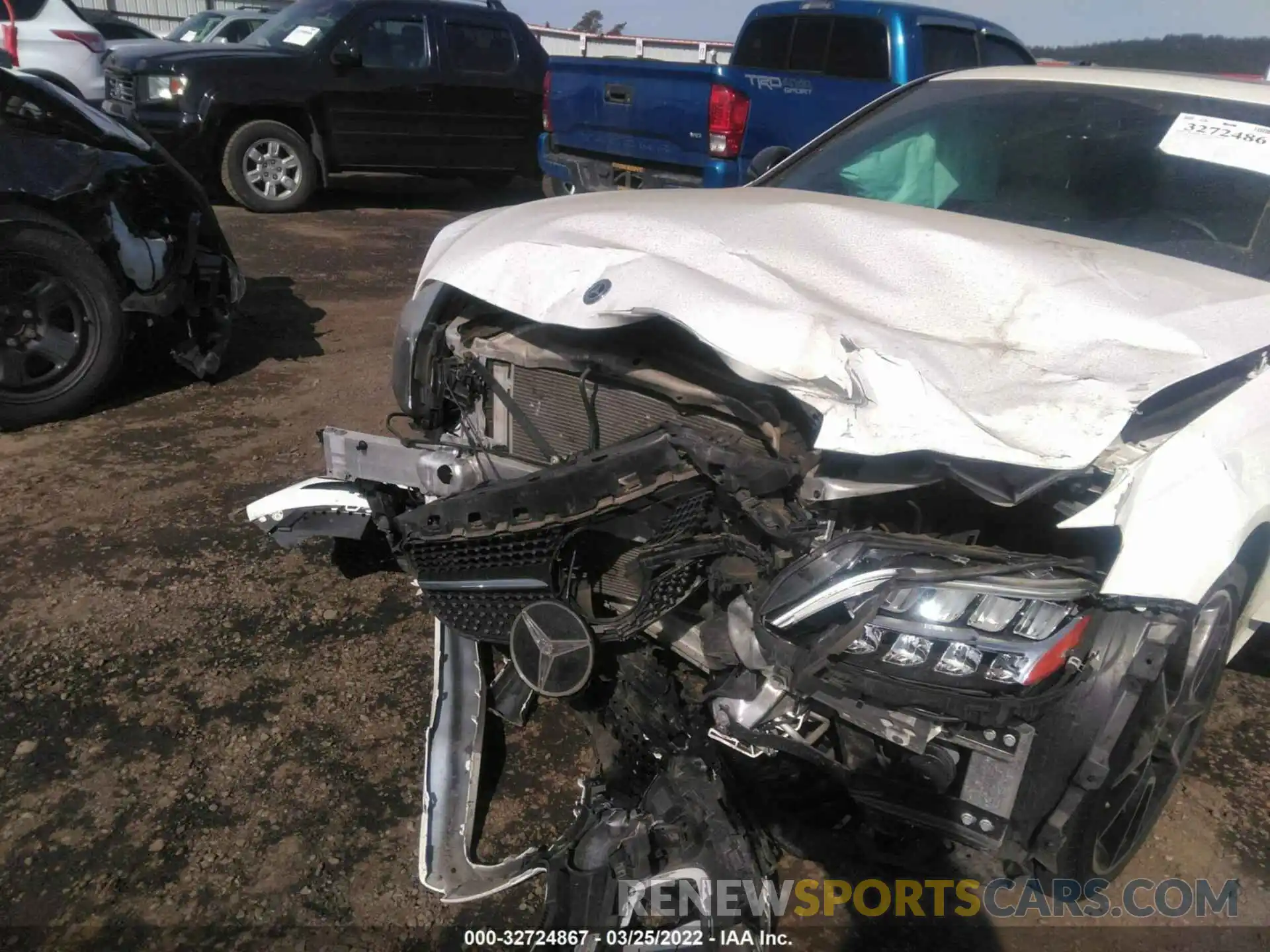 6 Photograph of a damaged car 55SWF8EB1KU307259 MERCEDES-BENZ C-CLASS 2019