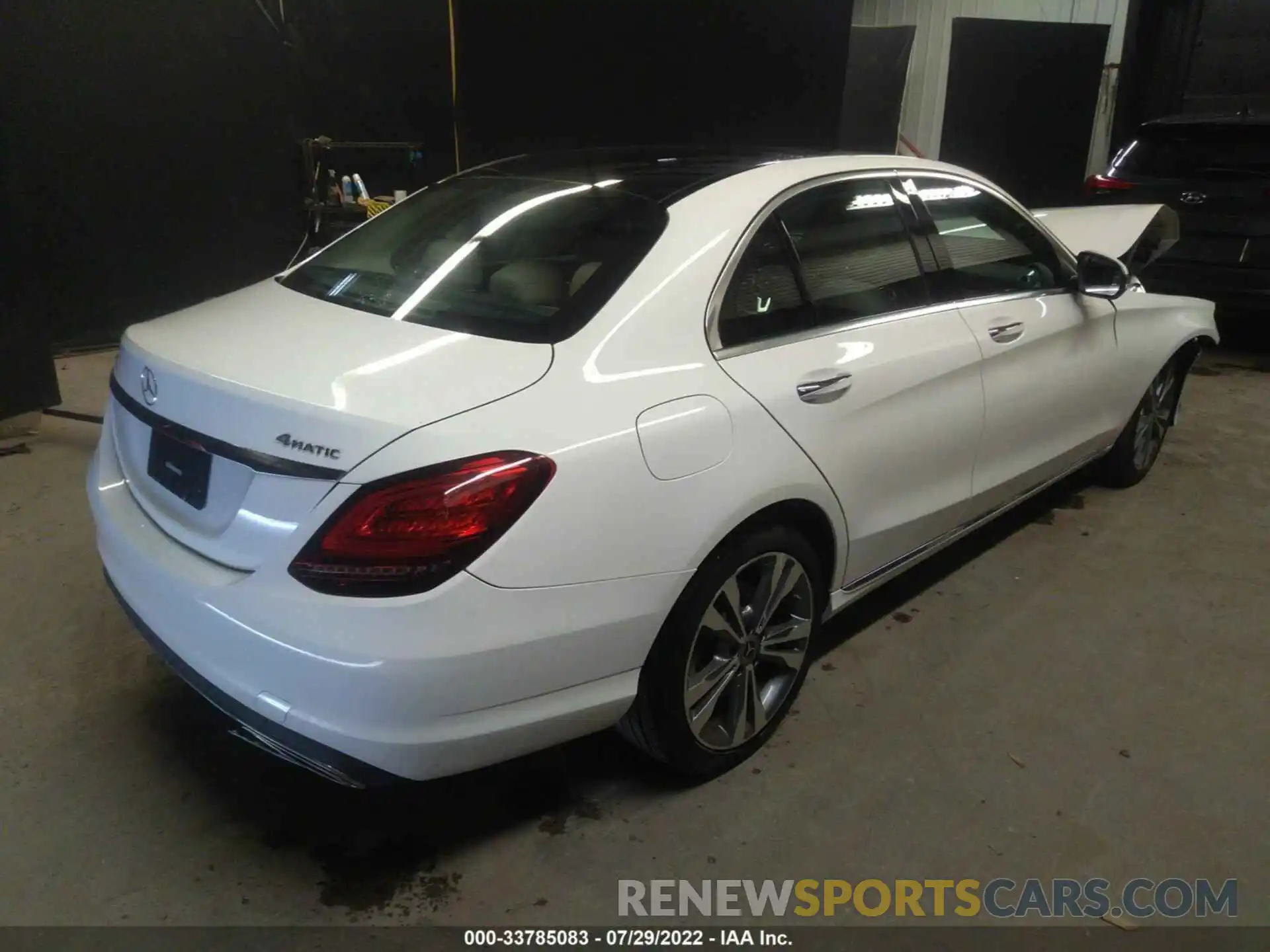 4 Photograph of a damaged car 55SWF8EB1KU307276 MERCEDES-BENZ C-CLASS 2019