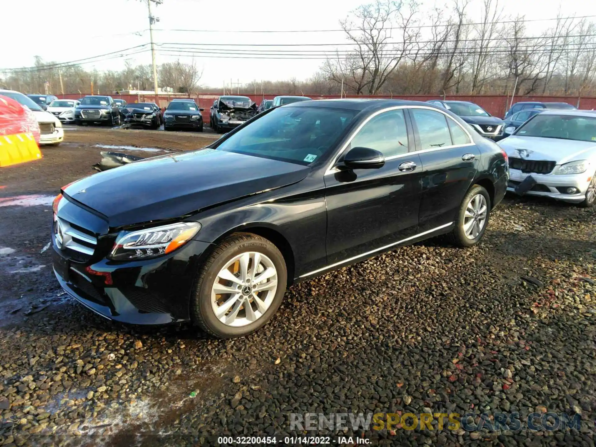 2 Photograph of a damaged car 55SWF8EB1KU320870 MERCEDES-BENZ C-CLASS 2019