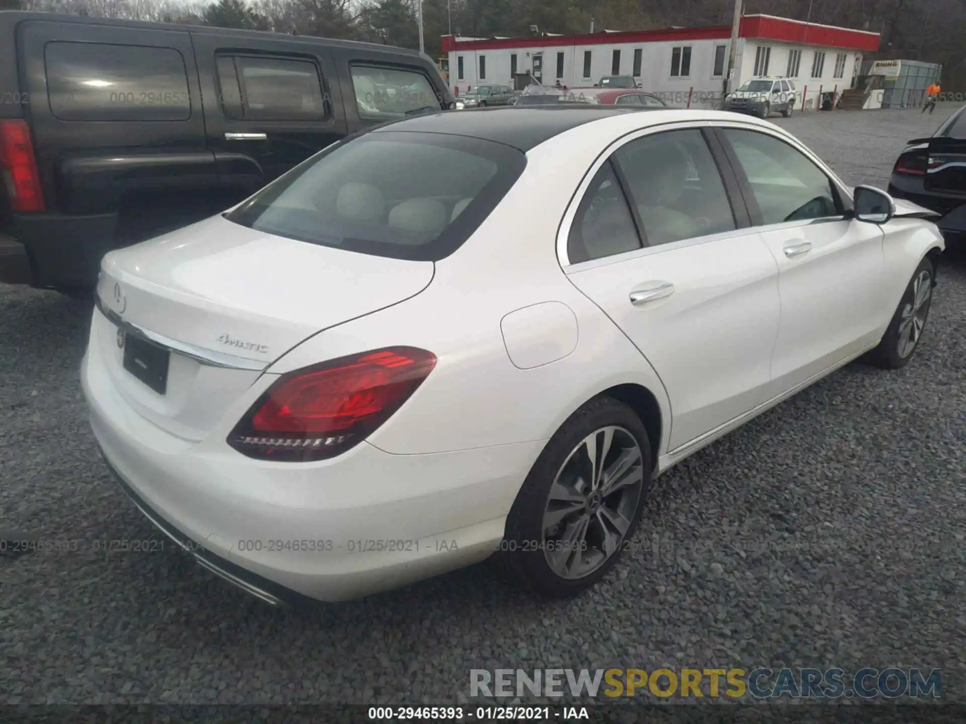 4 Photograph of a damaged car 55SWF8EB2KU287829 MERCEDES-BENZ C-CLASS 2019