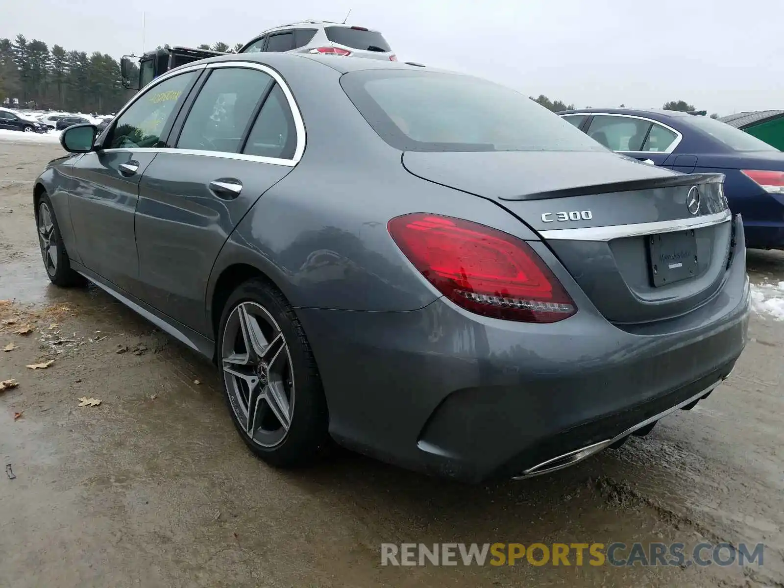 3 Photograph of a damaged car 55SWF8EB2KU290245 MERCEDES-BENZ C CLASS 2019