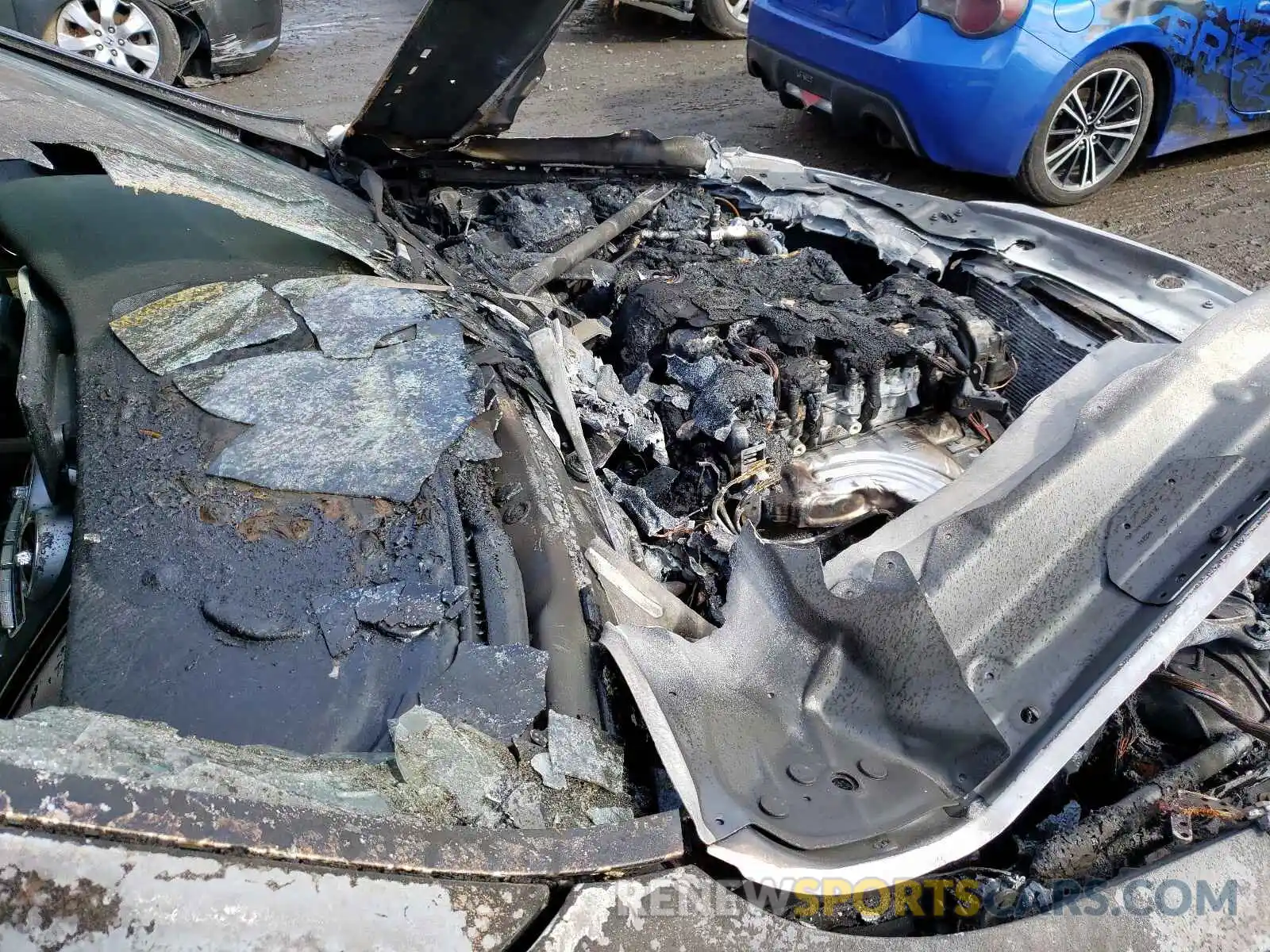 9 Photograph of a damaged car 55SWF8EB2KU292643 MERCEDES-BENZ C CLASS 2019