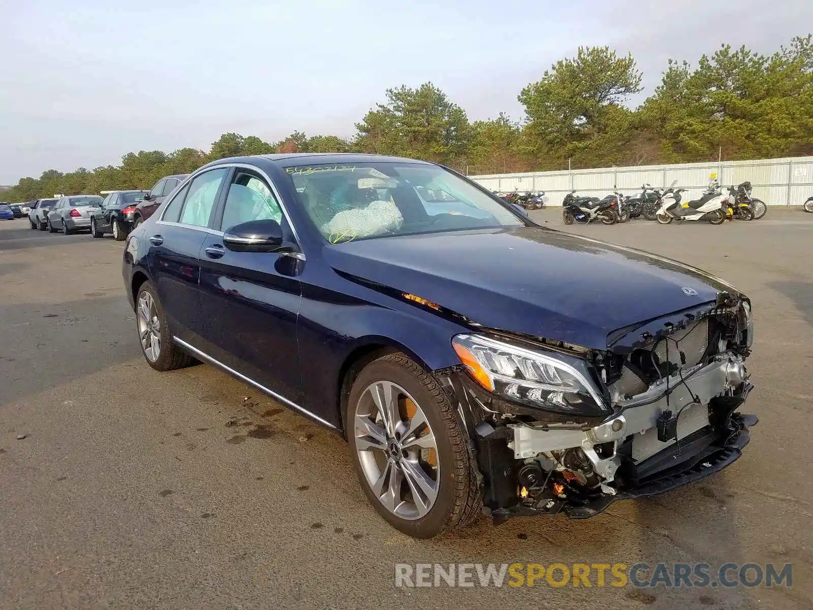 1 Photograph of a damaged car 55SWF8EB2KU294487 MERCEDES-BENZ C CLASS 2019