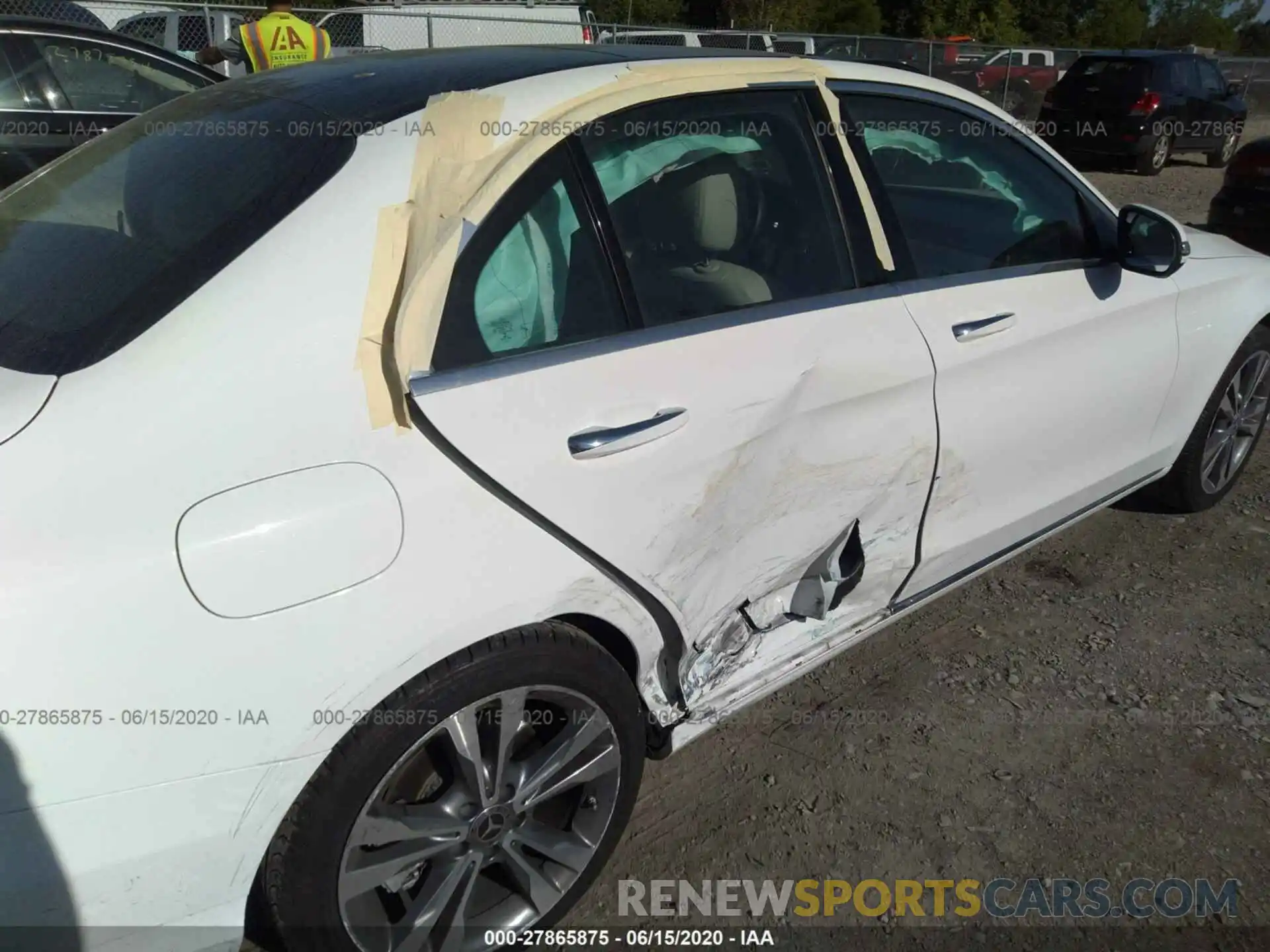 6 Photograph of a damaged car 55SWF8EB2KU300580 MERCEDES-BENZ C-CLASS 2019