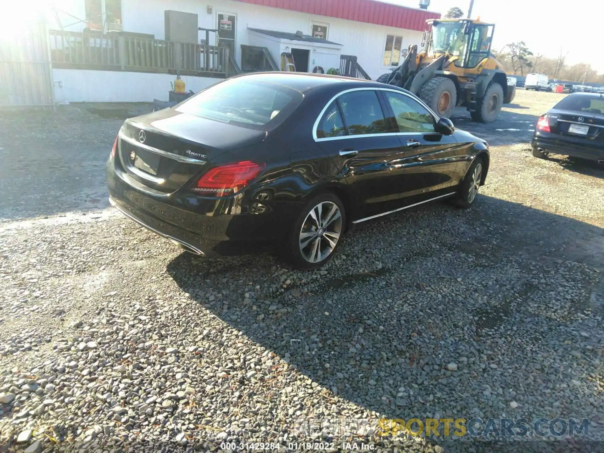 4 Photograph of a damaged car 55SWF8EB2KU312843 MERCEDES-BENZ C-CLASS 2019