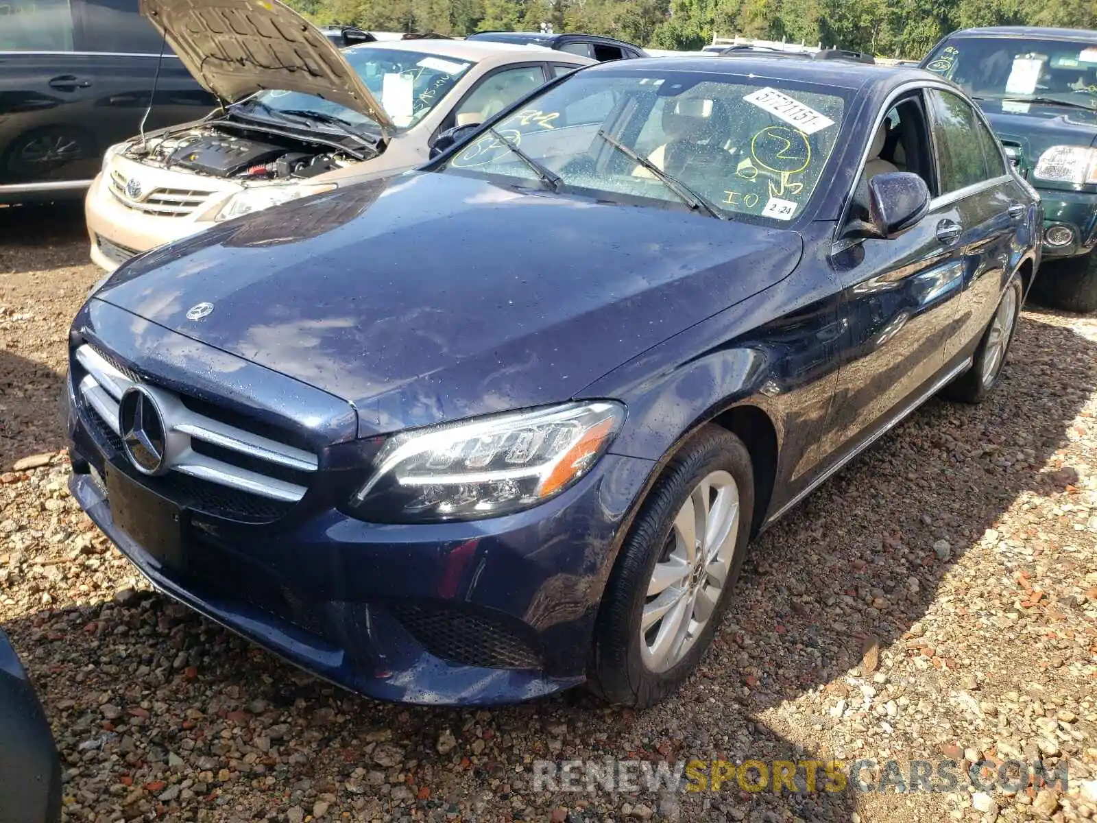 2 Photograph of a damaged car 55SWF8EB2KU313166 MERCEDES-BENZ C-CLASS 2019