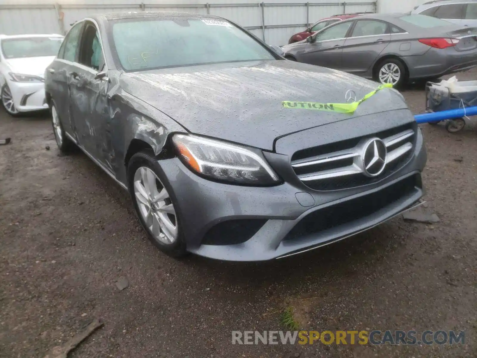 1 Photograph of a damaged car 55SWF8EB2KU322028 MERCEDES-BENZ C-CLASS 2019