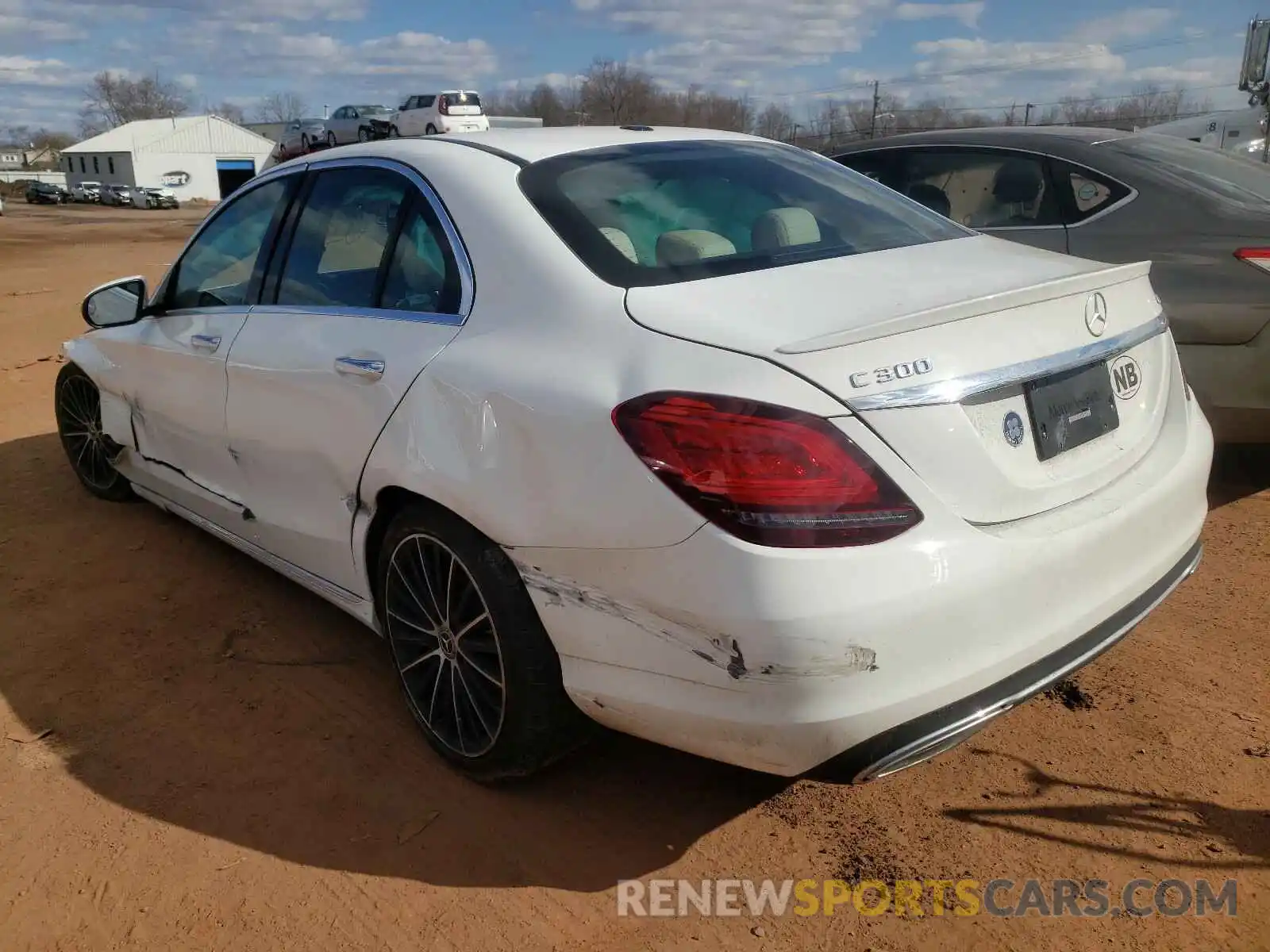 3 Photograph of a damaged car 55SWF8EB2KU322319 MERCEDES-BENZ C CLASS 2019