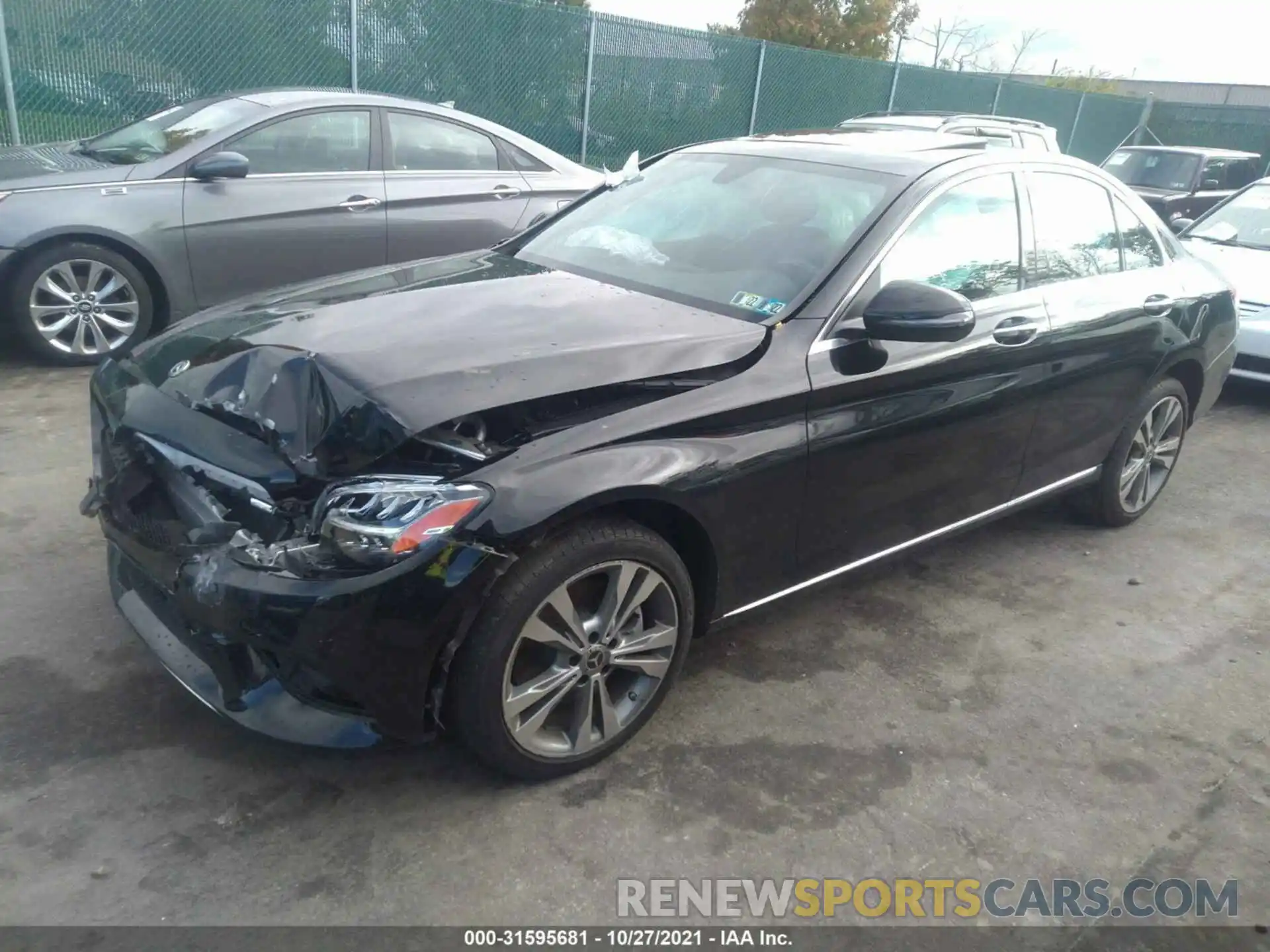 2 Photograph of a damaged car 55SWF8EB2KU322675 MERCEDES-BENZ C-CLASS 2019