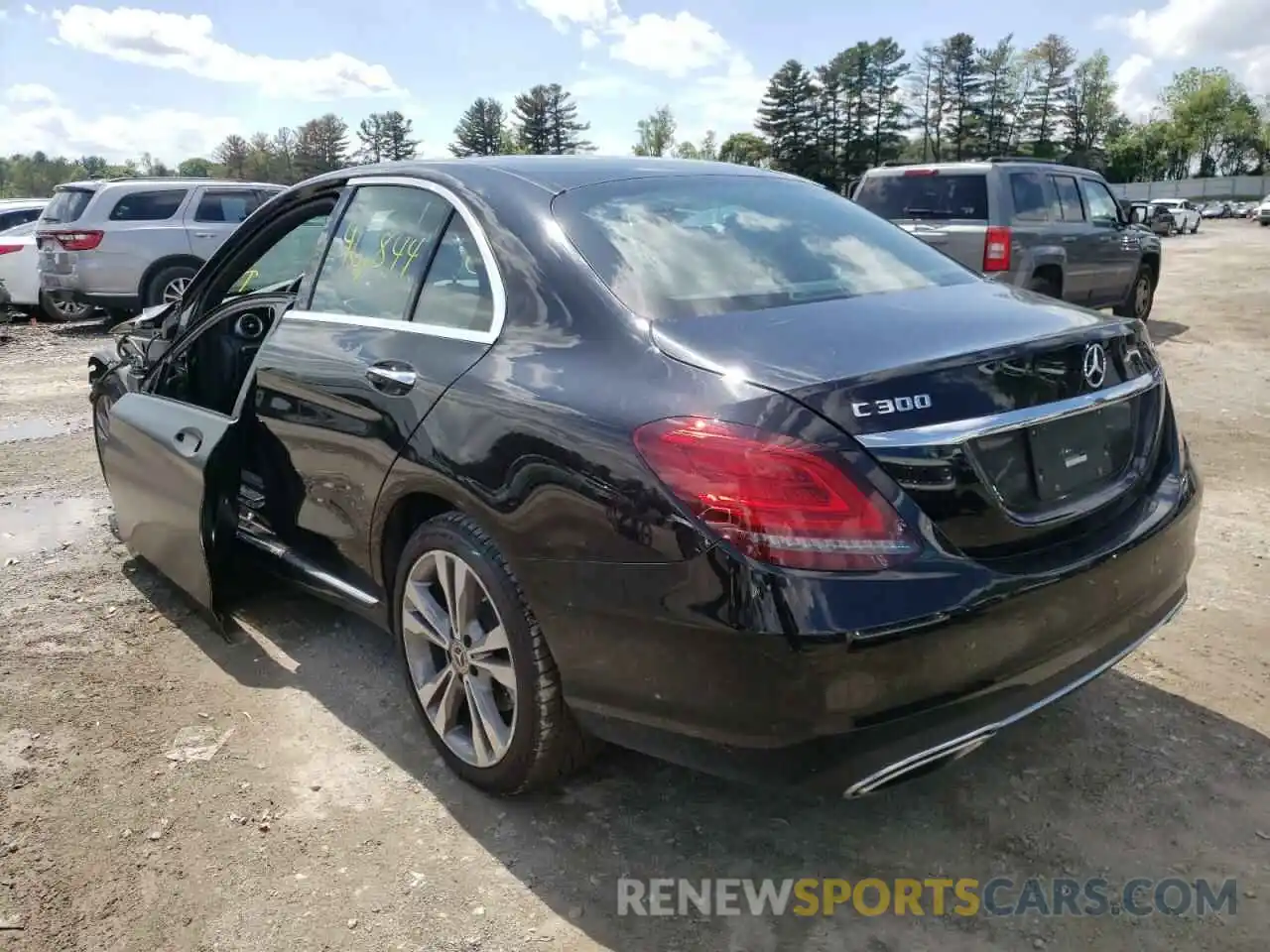 3 Photograph of a damaged car 55SWF8EB3KU286592 MERCEDES-BENZ C-CLASS 2019