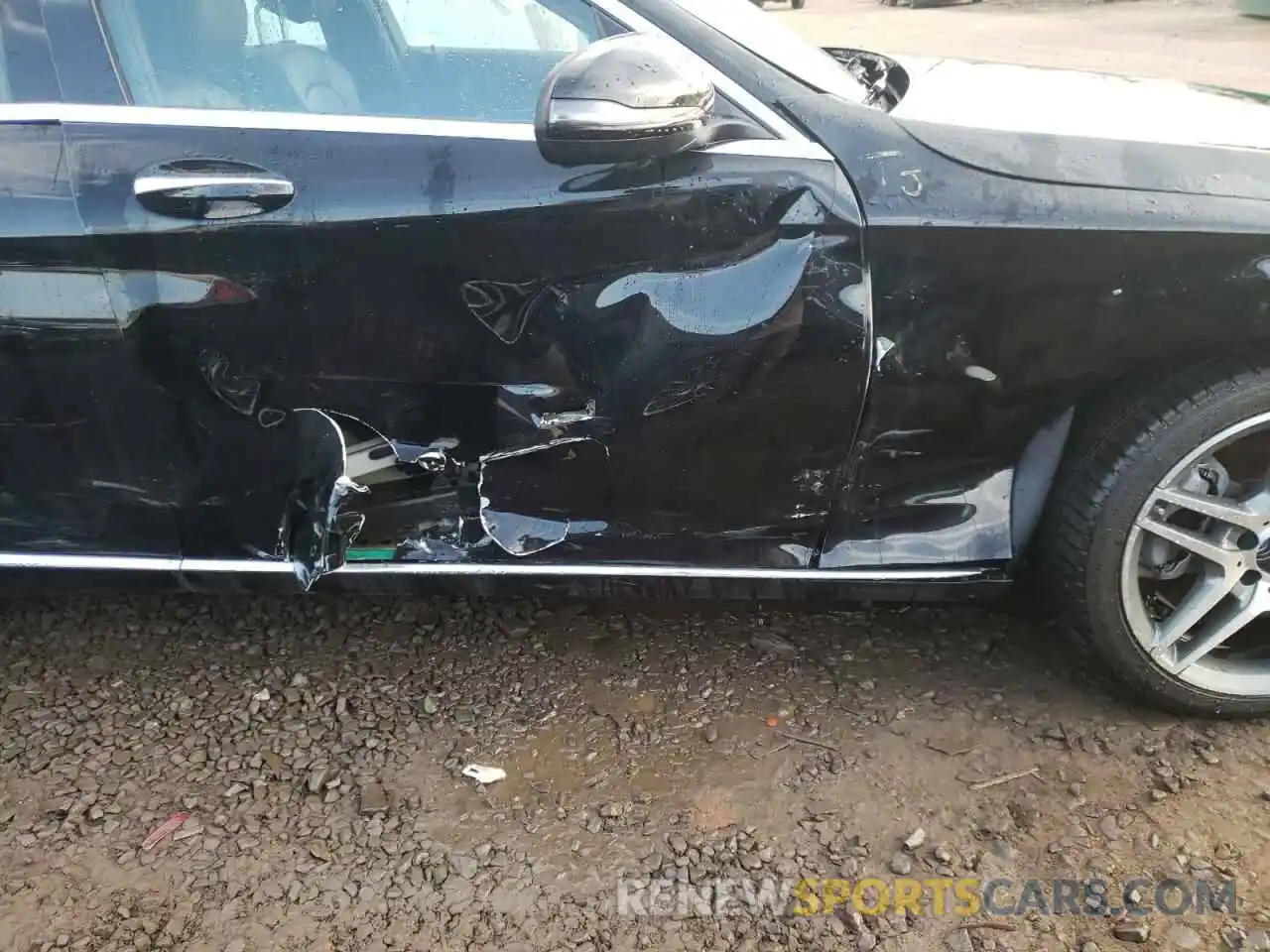 9 Photograph of a damaged car 55SWF8EB3KU306145 MERCEDES-BENZ C-CLASS 2019