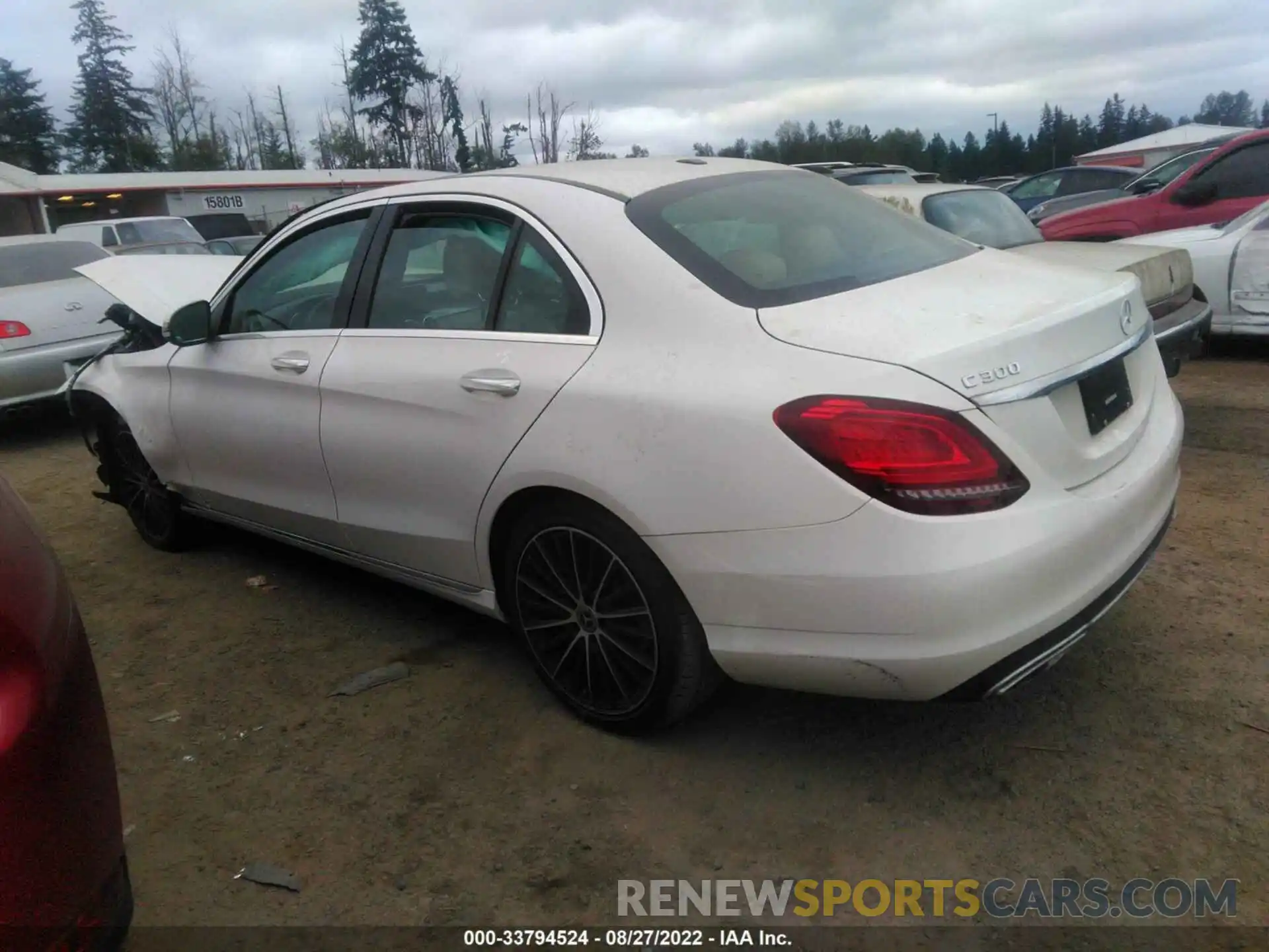 3 Photograph of a damaged car 55SWF8EB3KU319719 MERCEDES-BENZ C-CLASS 2019