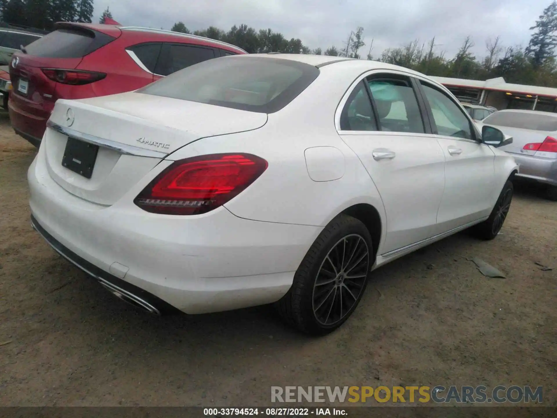 4 Photograph of a damaged car 55SWF8EB3KU319719 MERCEDES-BENZ C-CLASS 2019