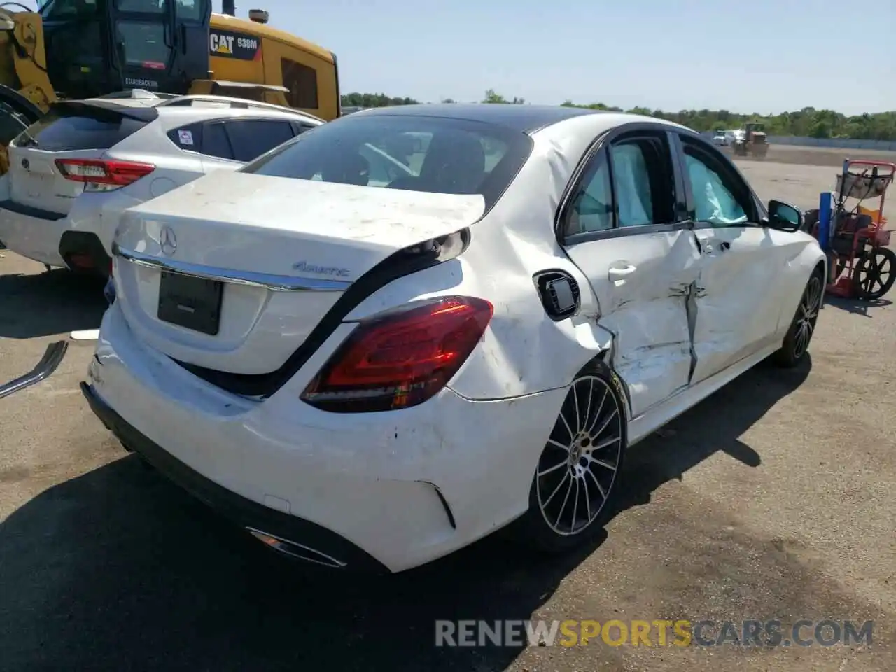 4 Photograph of a damaged car 55SWF8EB3KU320854 MERCEDES-BENZ C-CLASS 2019