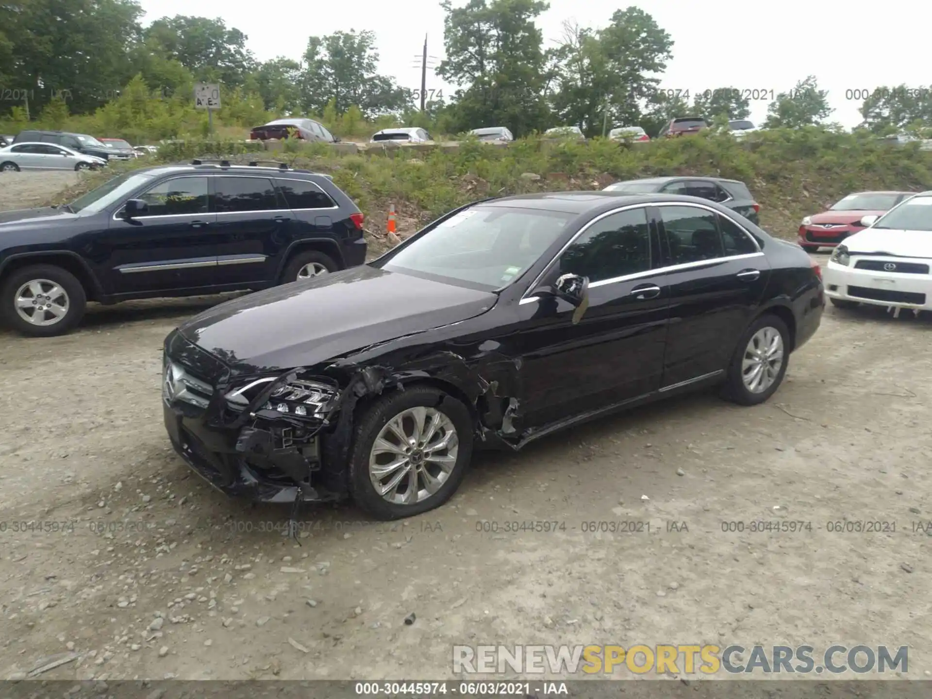 2 Photograph of a damaged car 55SWF8EB4KU300984 MERCEDES-BENZ C-CLASS 2019