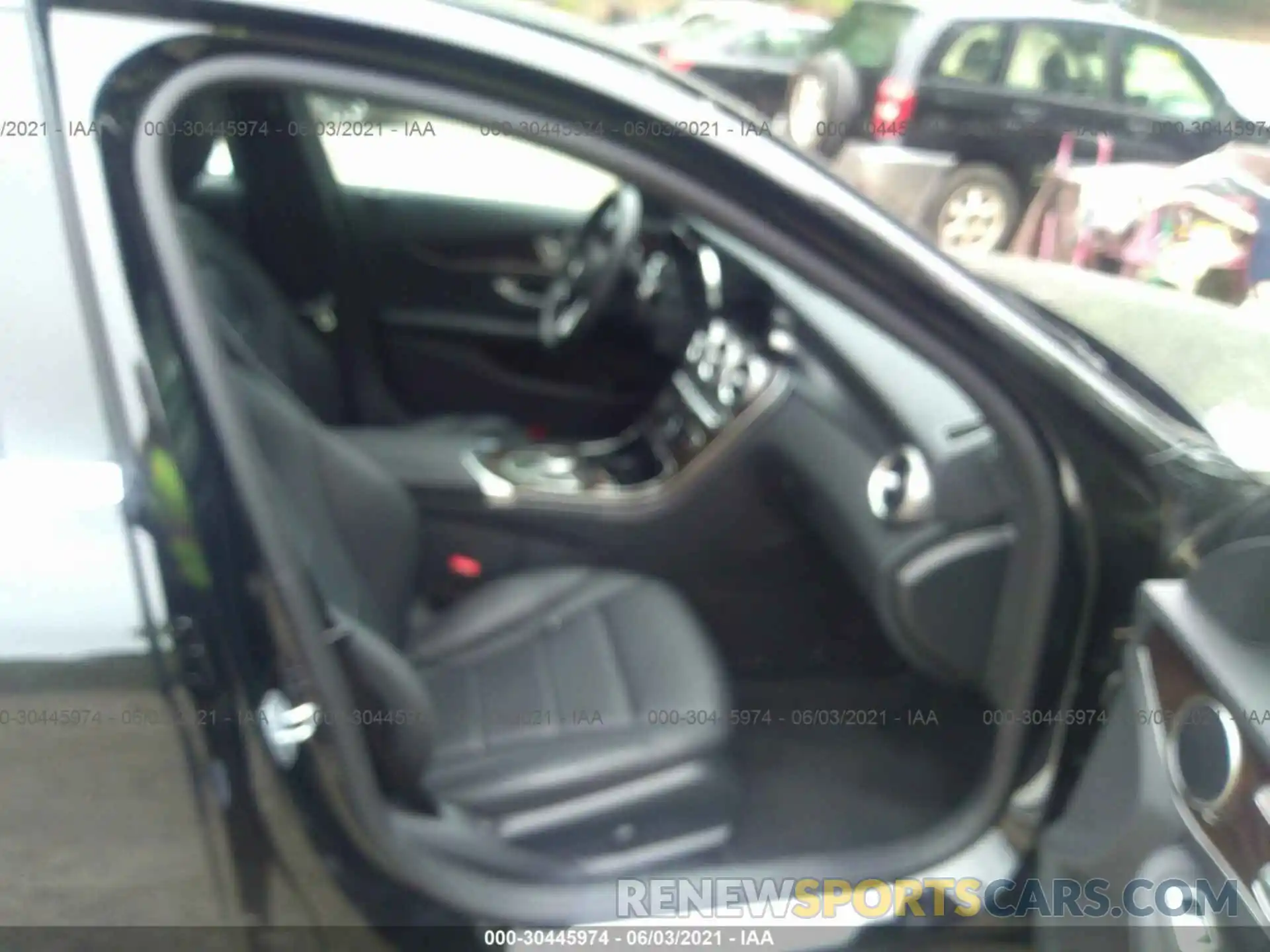 5 Photograph of a damaged car 55SWF8EB4KU300984 MERCEDES-BENZ C-CLASS 2019