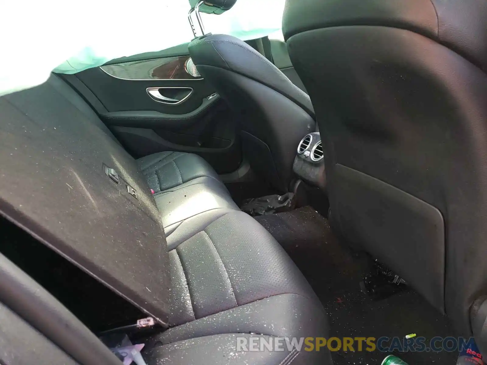 6 Photograph of a damaged car 55SWF8EB4KU305652 MERCEDES-BENZ C-CLASS 2019