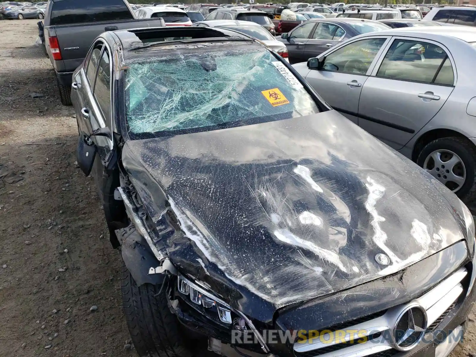 9 Photograph of a damaged car 55SWF8EB4KU305652 MERCEDES-BENZ C-CLASS 2019