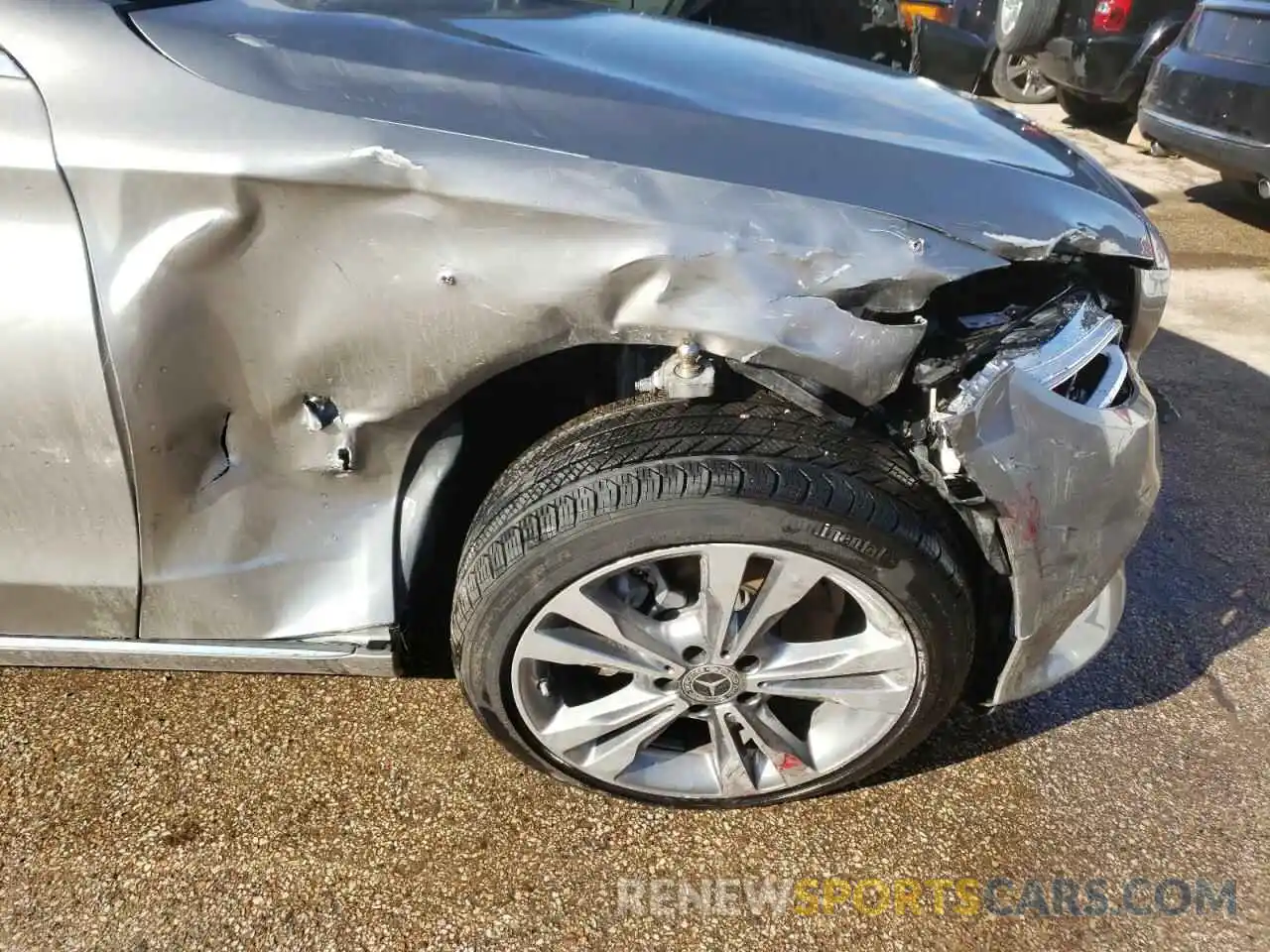 9 Photograph of a damaged car 55SWF8EB4KU310673 MERCEDES-BENZ C-CLASS 2019