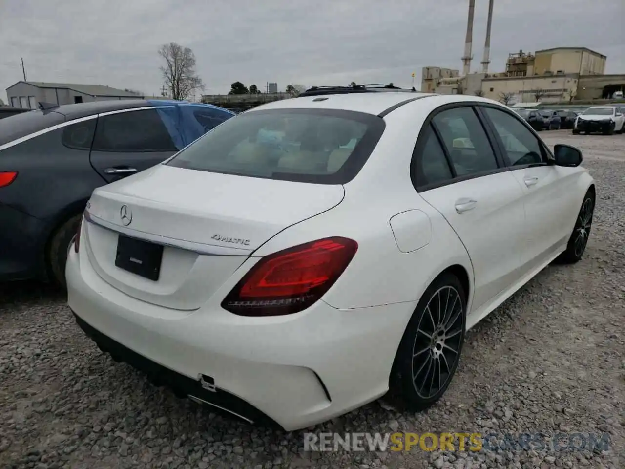 4 Photograph of a damaged car 55SWF8EB4KU310916 MERCEDES-BENZ C-CLASS 2019