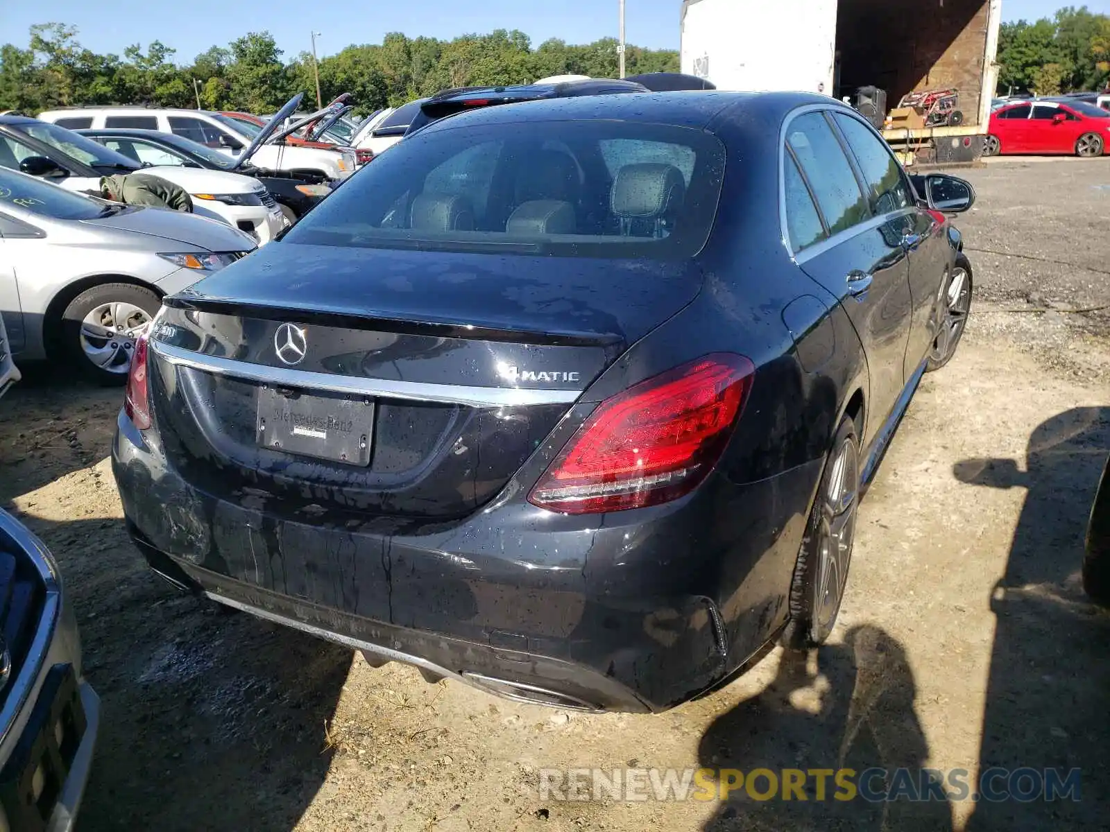 4 Photograph of a damaged car 55SWF8EB4KU311144 MERCEDES-BENZ C-CLASS 2019