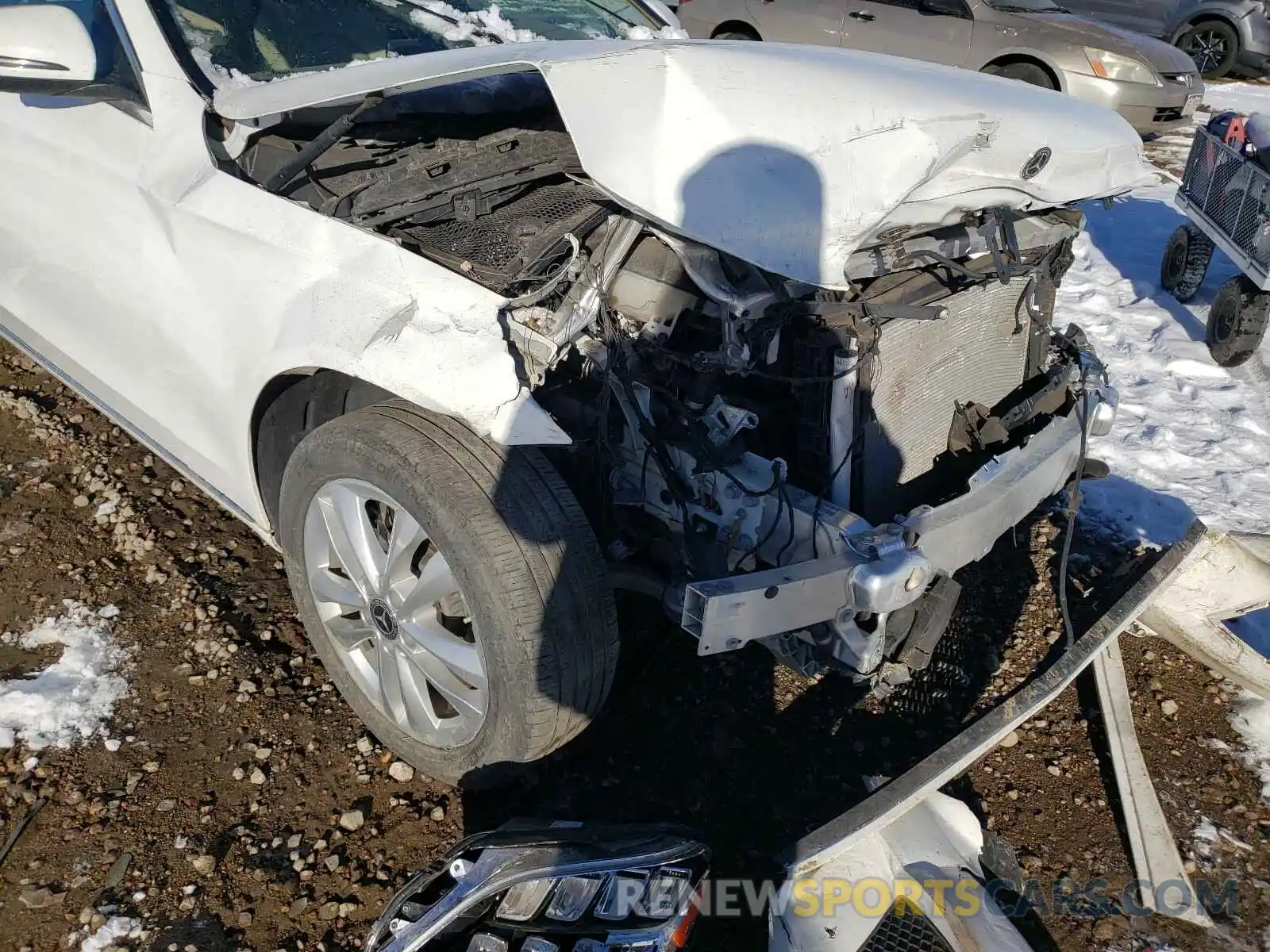 9 Photograph of a damaged car 55SWF8EB4KU312746 MERCEDES-BENZ C CLASS 2019