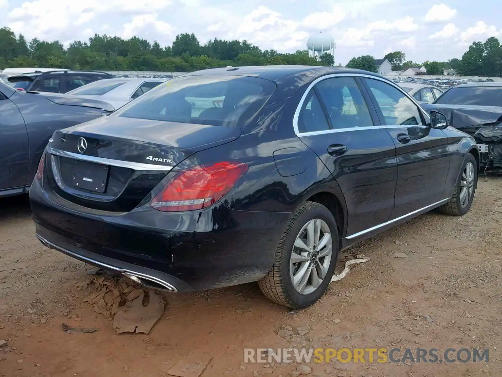 4 Photograph of a damaged car 55SWF8EB4KU316182 MERCEDES-BENZ C CLASS 2019