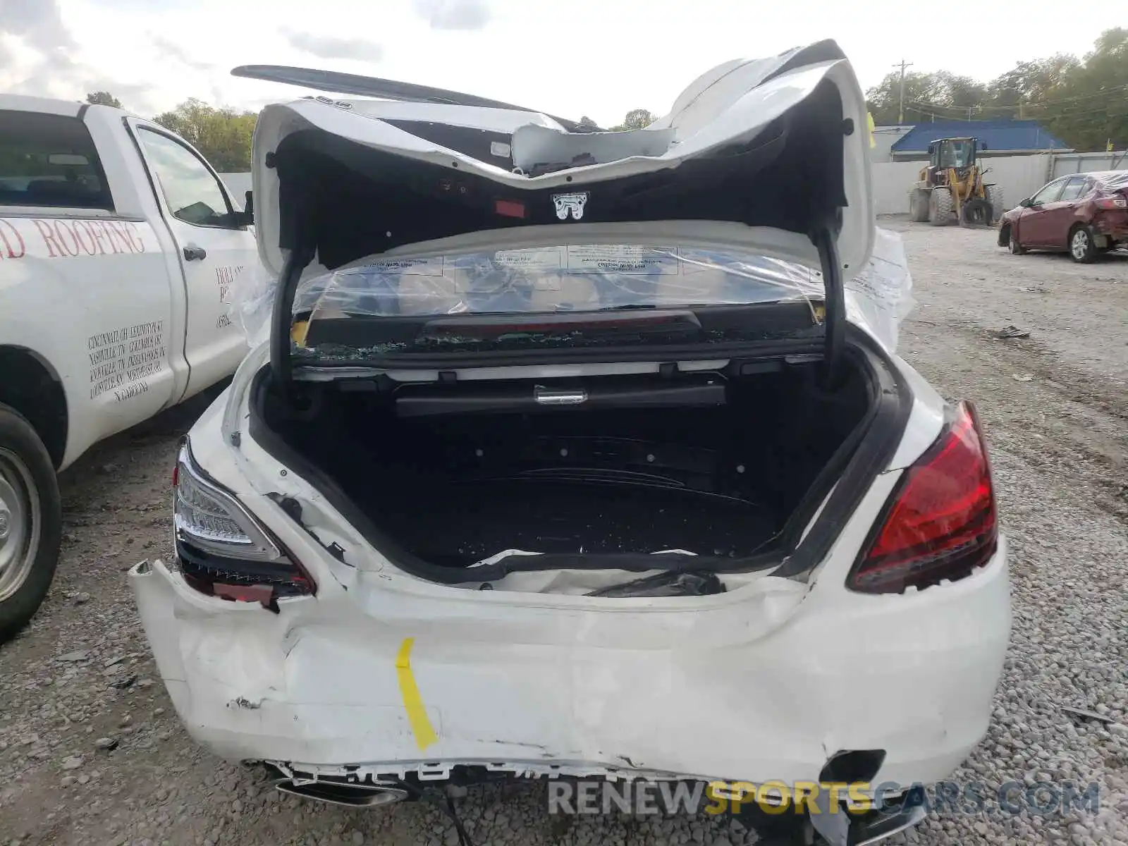 9 Photograph of a damaged car 55SWF8EB4KU317817 MERCEDES-BENZ C-CLASS 2019