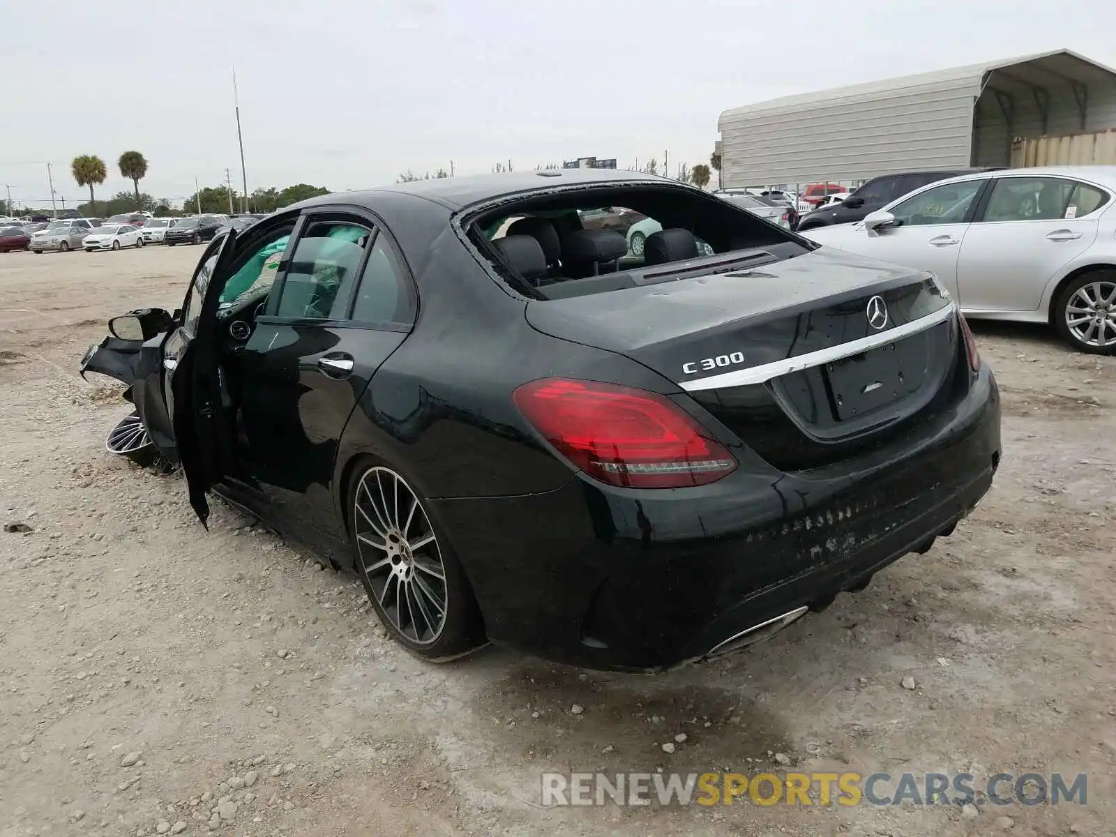 3 Photograph of a damaged car 55SWF8EB5KU299120 MERCEDES-BENZ C CLASS 2019