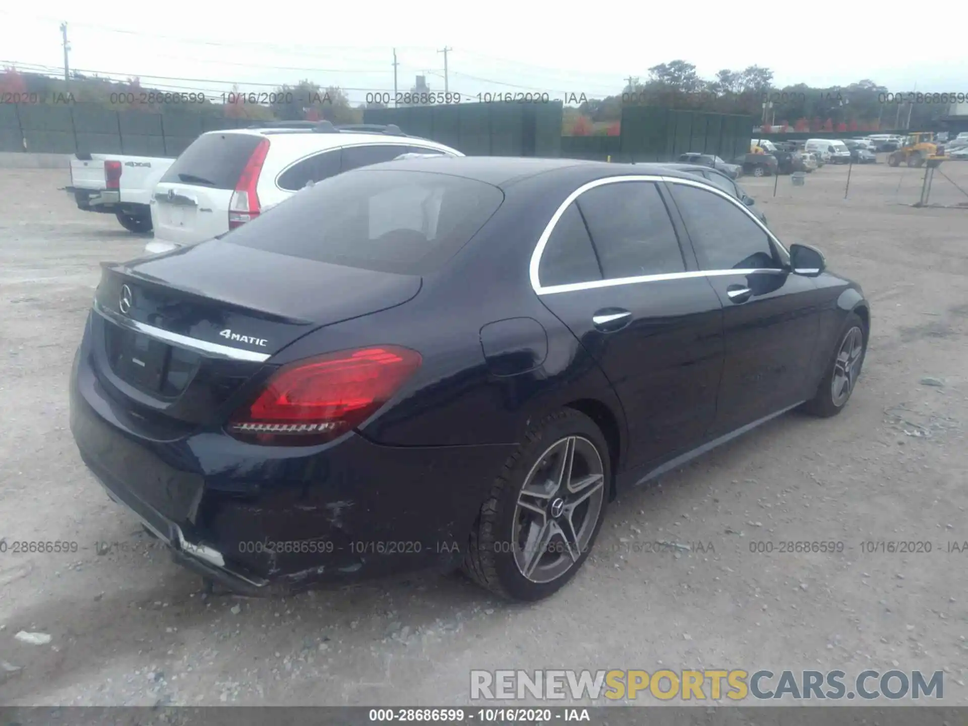 4 Photograph of a damaged car 55SWF8EB5KU300637 MERCEDES-BENZ C-CLASS 2019