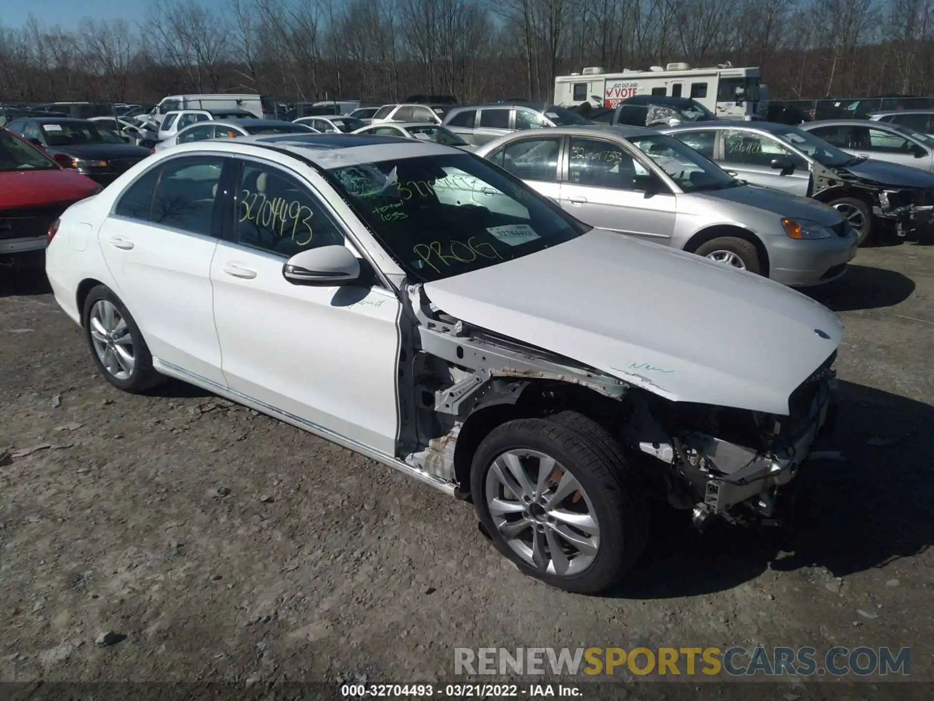 1 Photograph of a damaged car 55SWF8EB5KU302646 MERCEDES-BENZ C-CLASS 2019