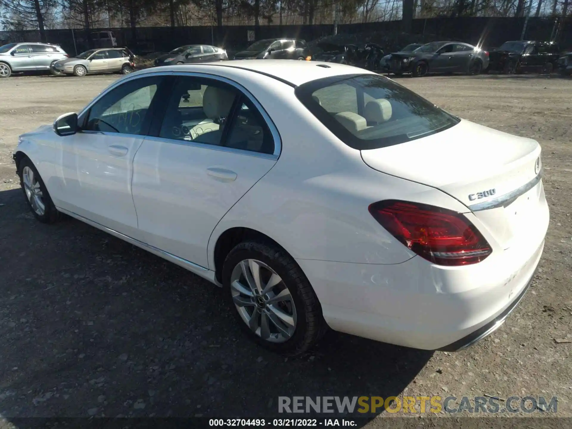 3 Photograph of a damaged car 55SWF8EB5KU302646 MERCEDES-BENZ C-CLASS 2019