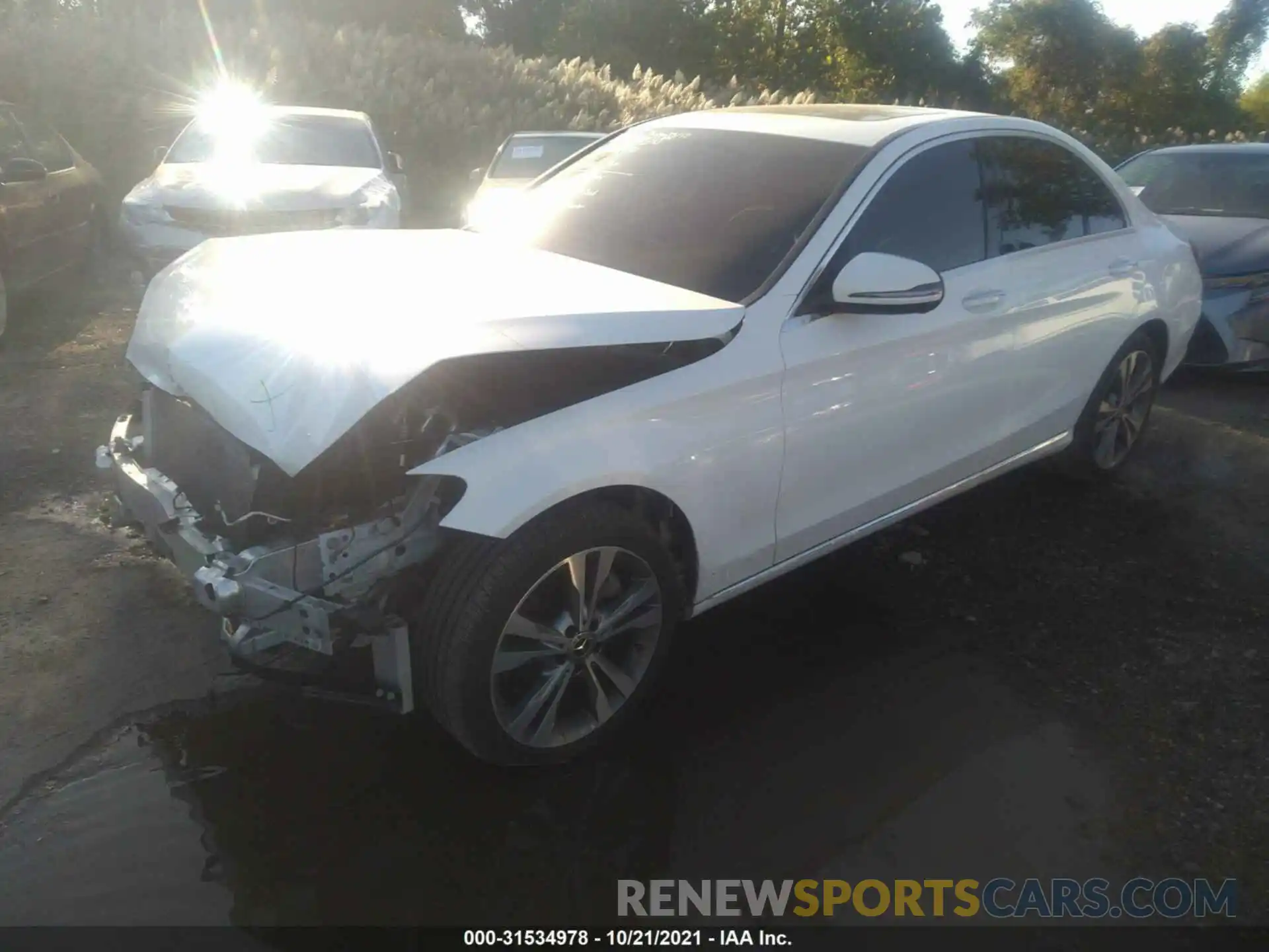 2 Photograph of a damaged car 55SWF8EB5KU305613 MERCEDES-BENZ C-CLASS 2019