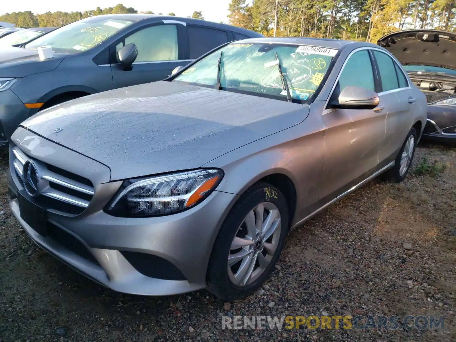 2 Photograph of a damaged car 55SWF8EB5KU312710 MERCEDES-BENZ C-CLASS 2019