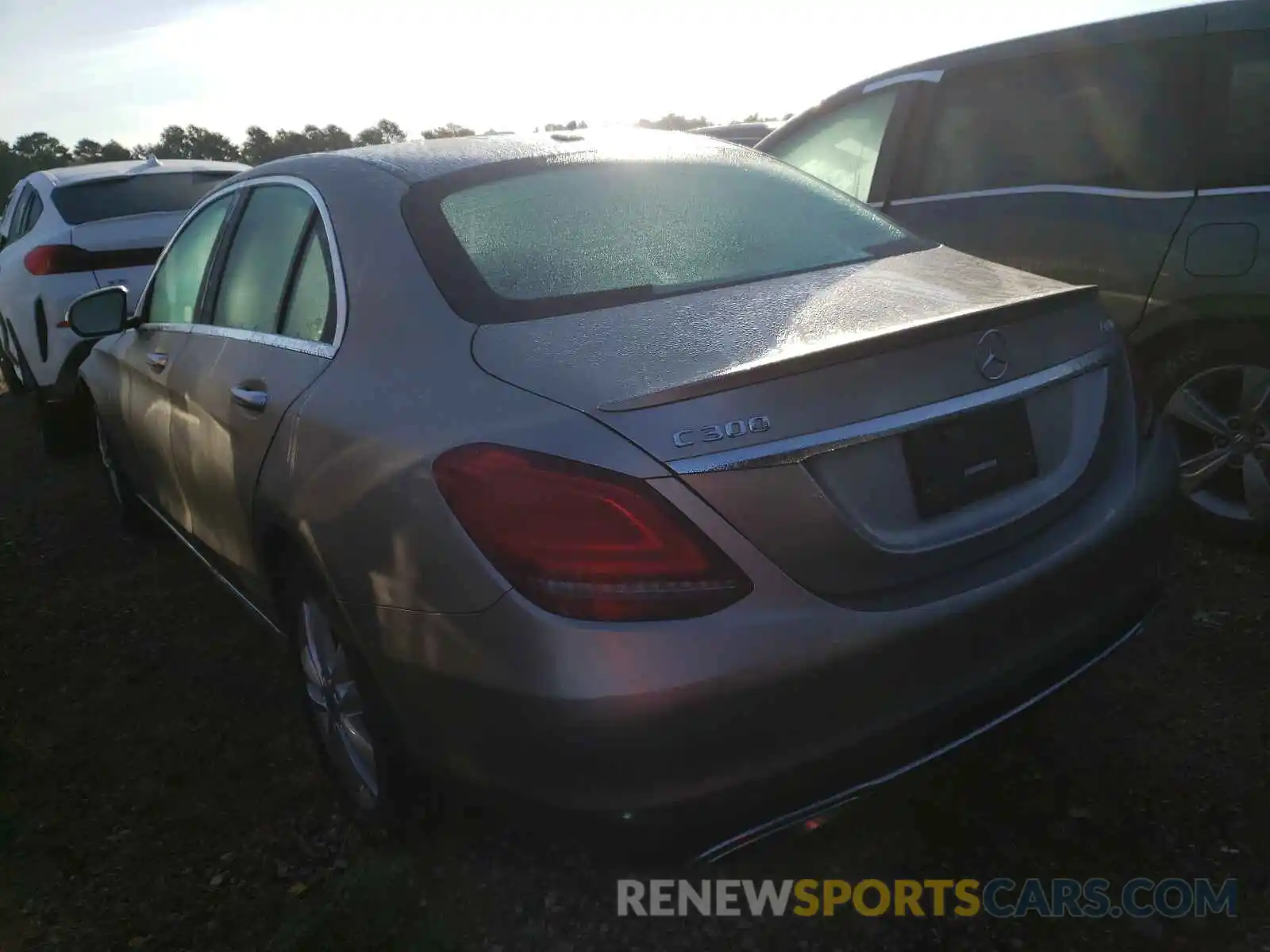 3 Photograph of a damaged car 55SWF8EB5KU312710 MERCEDES-BENZ C-CLASS 2019