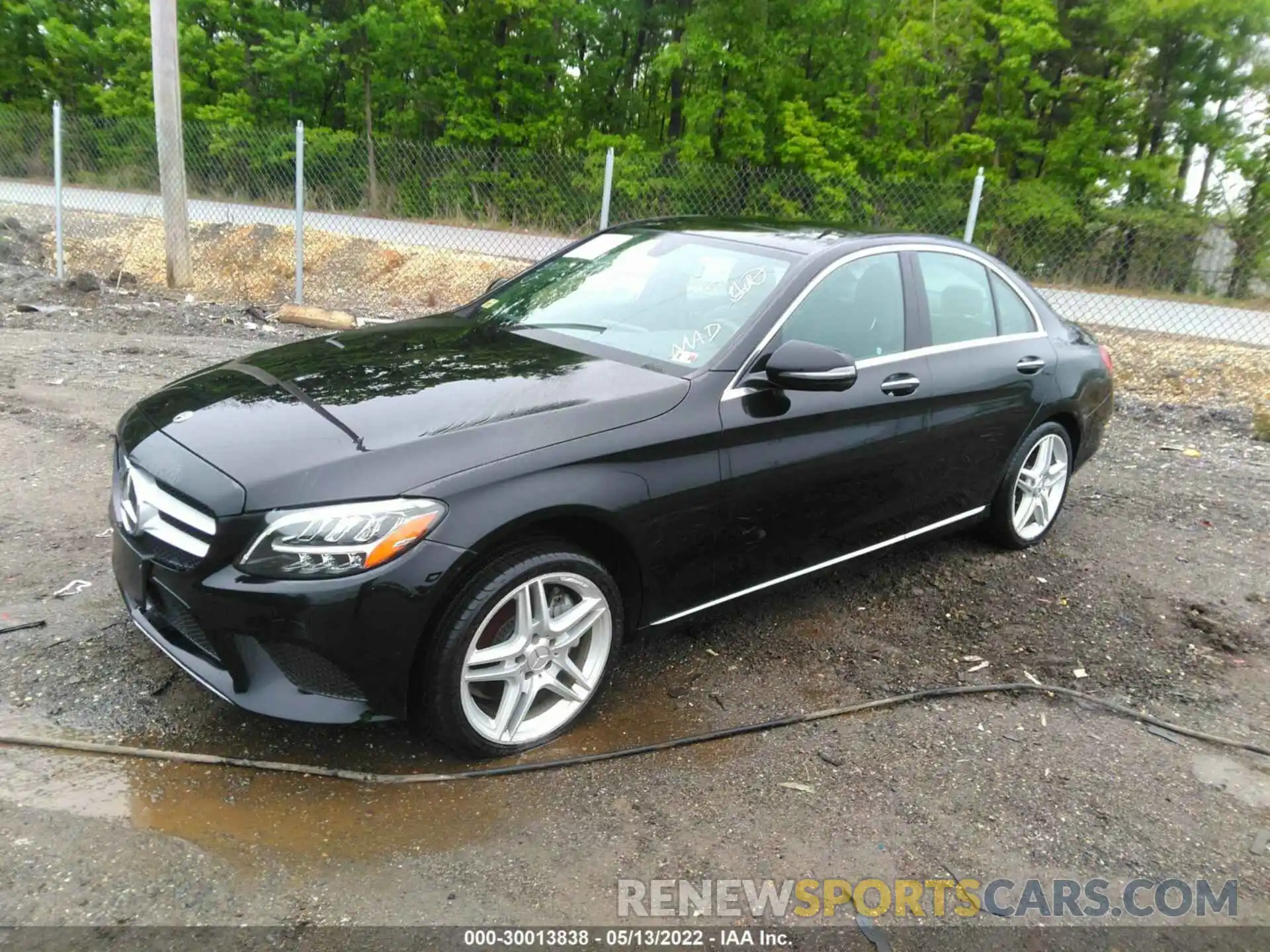 2 Photograph of a damaged car 55SWF8EB5KU318216 MERCEDES-BENZ C-CLASS 2019