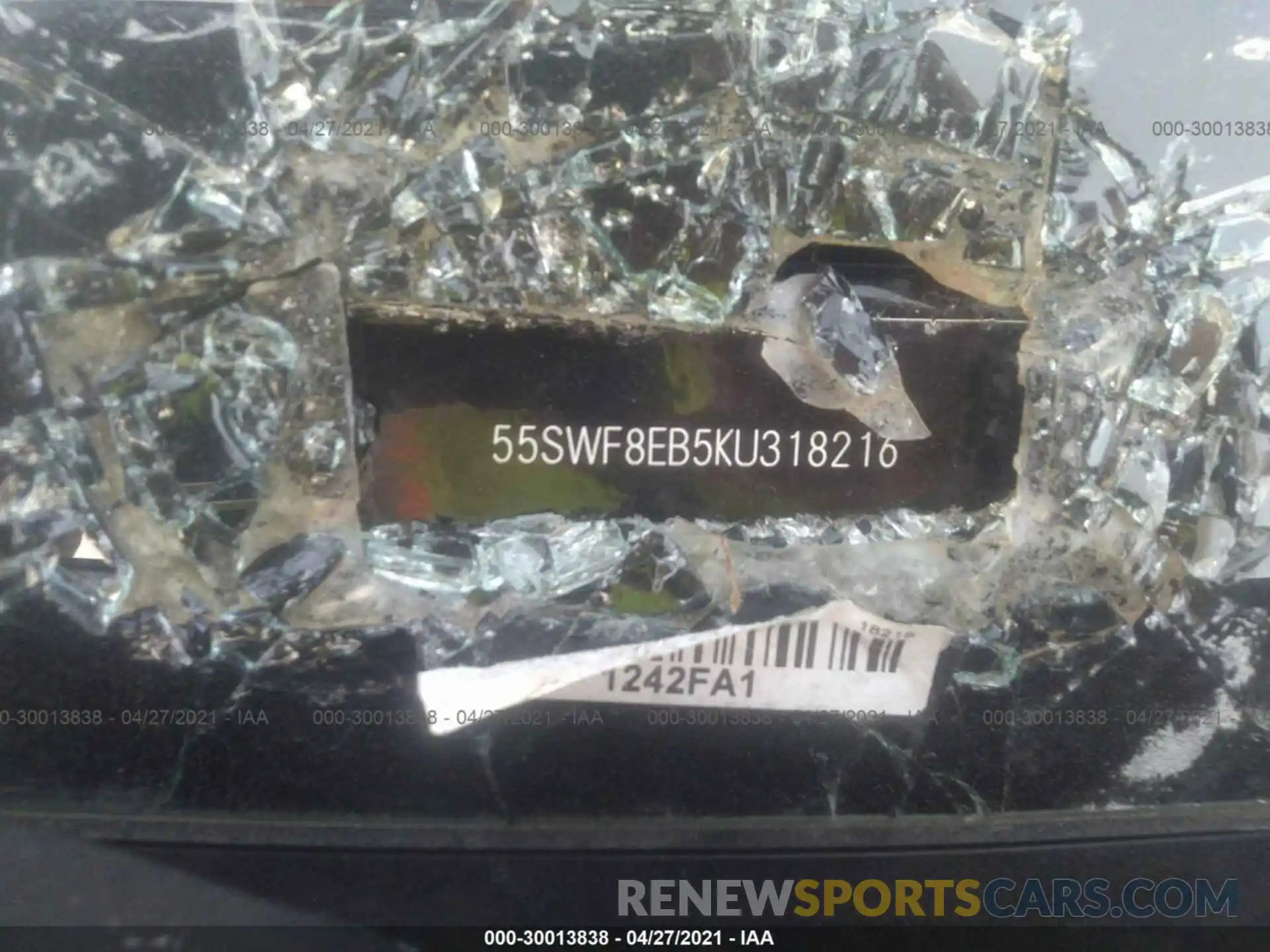 9 Photograph of a damaged car 55SWF8EB5KU318216 MERCEDES-BENZ C-CLASS 2019