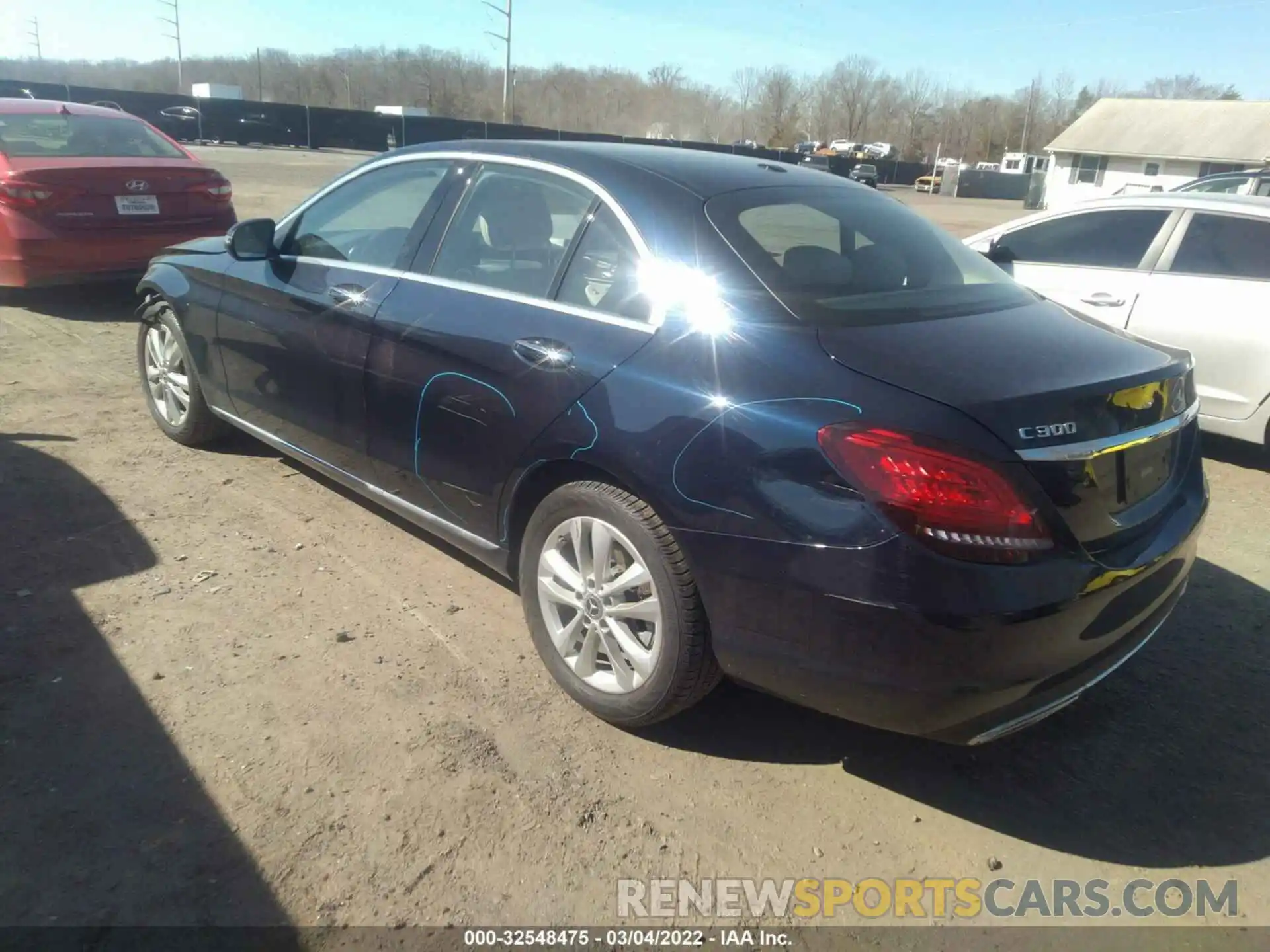 3 Photograph of a damaged car 55SWF8EB5KU318670 MERCEDES-BENZ C-CLASS 2019