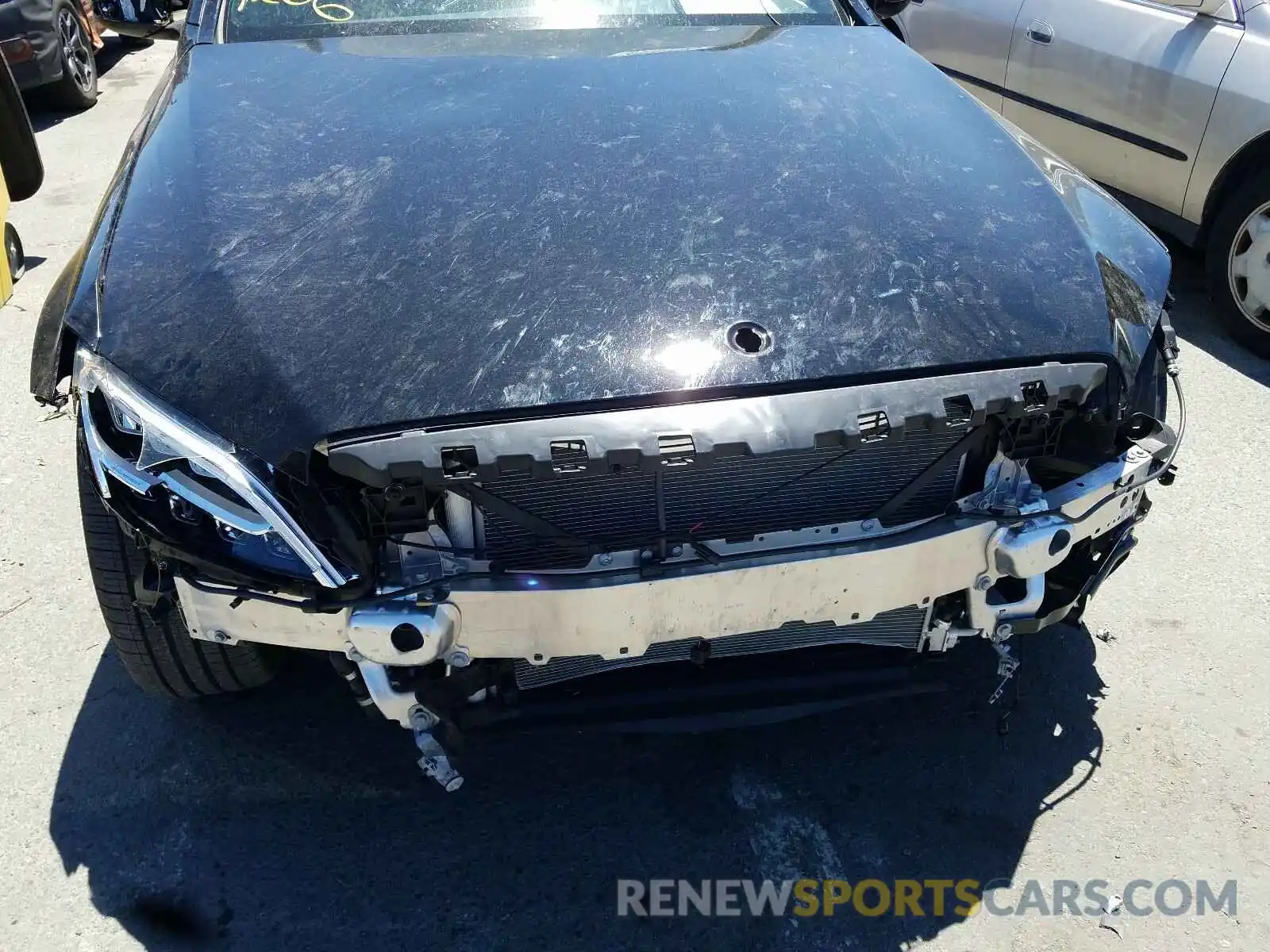 9 Photograph of a damaged car 55SWF8EB5KU318684 MERCEDES-BENZ C CLASS 2019