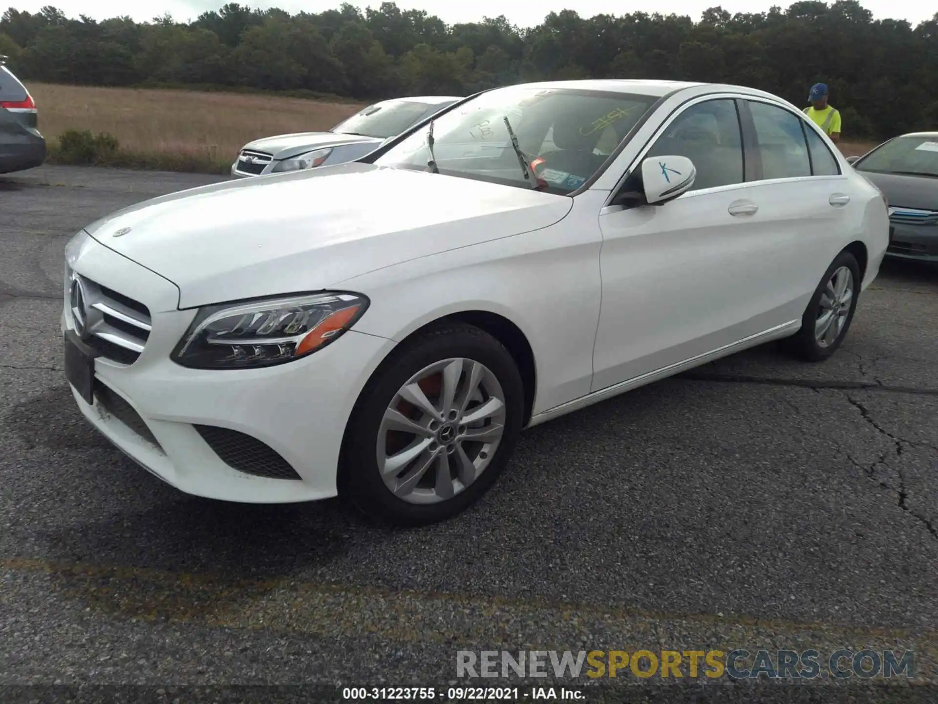 2 Photograph of a damaged car 55SWF8EB6KU285338 MERCEDES-BENZ C-CLASS 2019