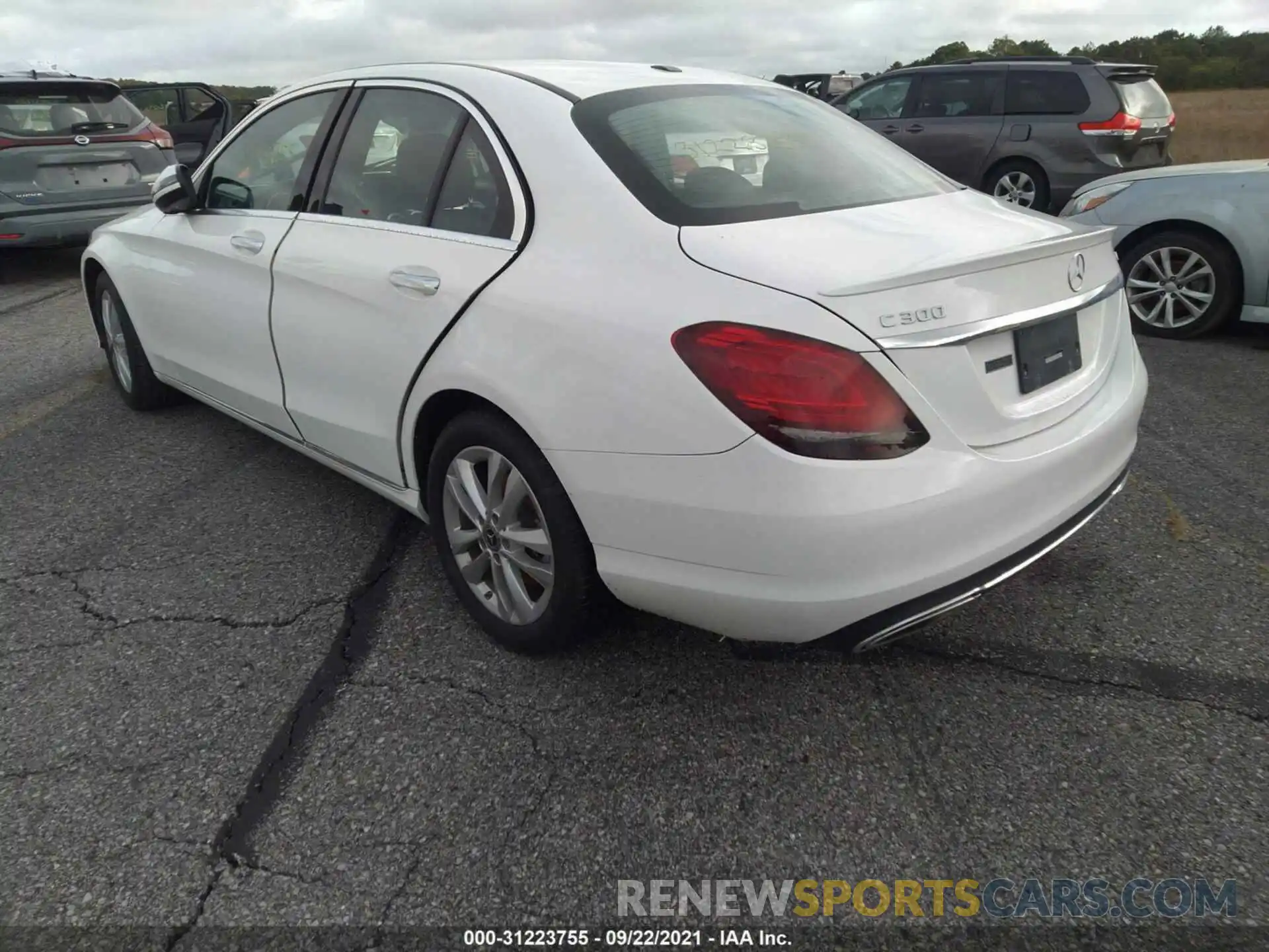 3 Photograph of a damaged car 55SWF8EB6KU285338 MERCEDES-BENZ C-CLASS 2019