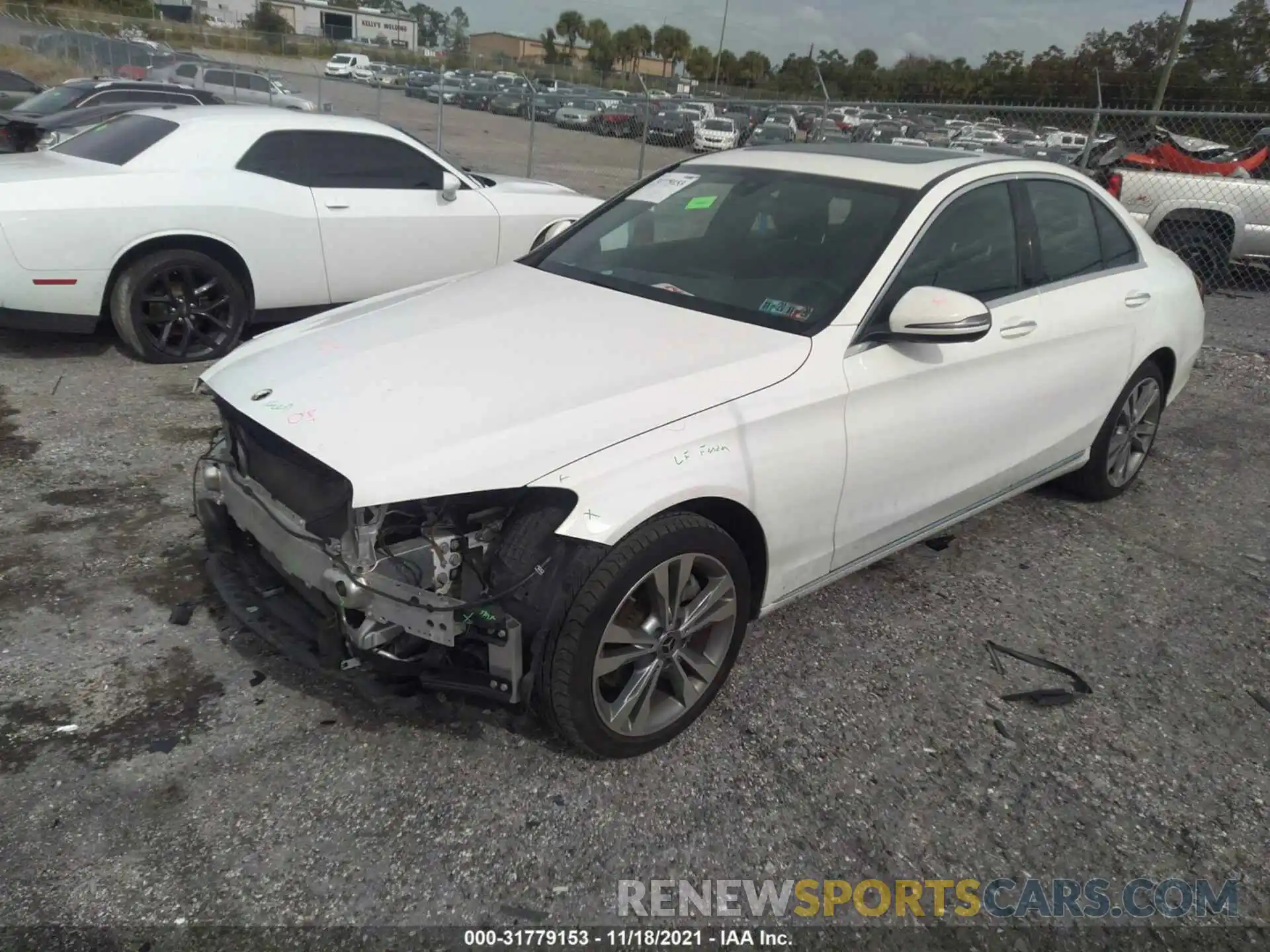 2 Photograph of a damaged car 55SWF8EB6KU292743 MERCEDES-BENZ C-CLASS 2019