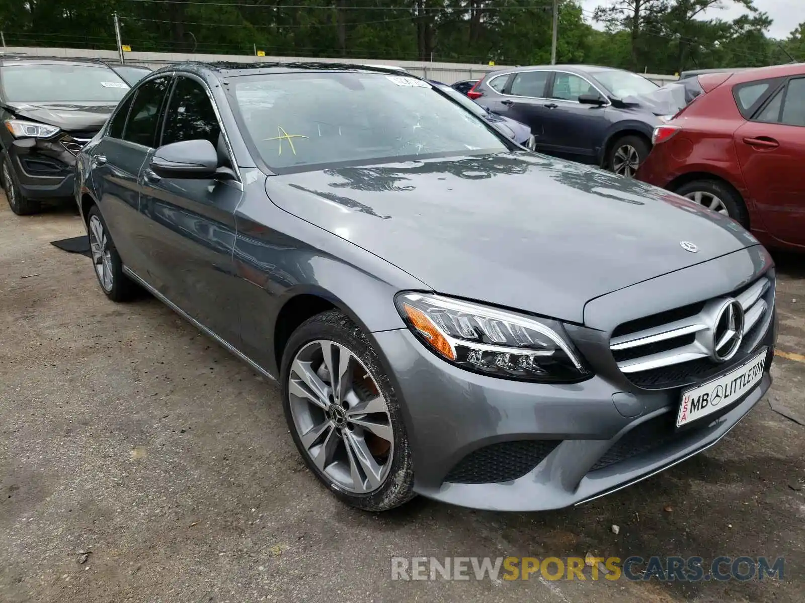 1 Photograph of a damaged car 55SWF8EB6KU295321 MERCEDES-BENZ C CLASS 2019