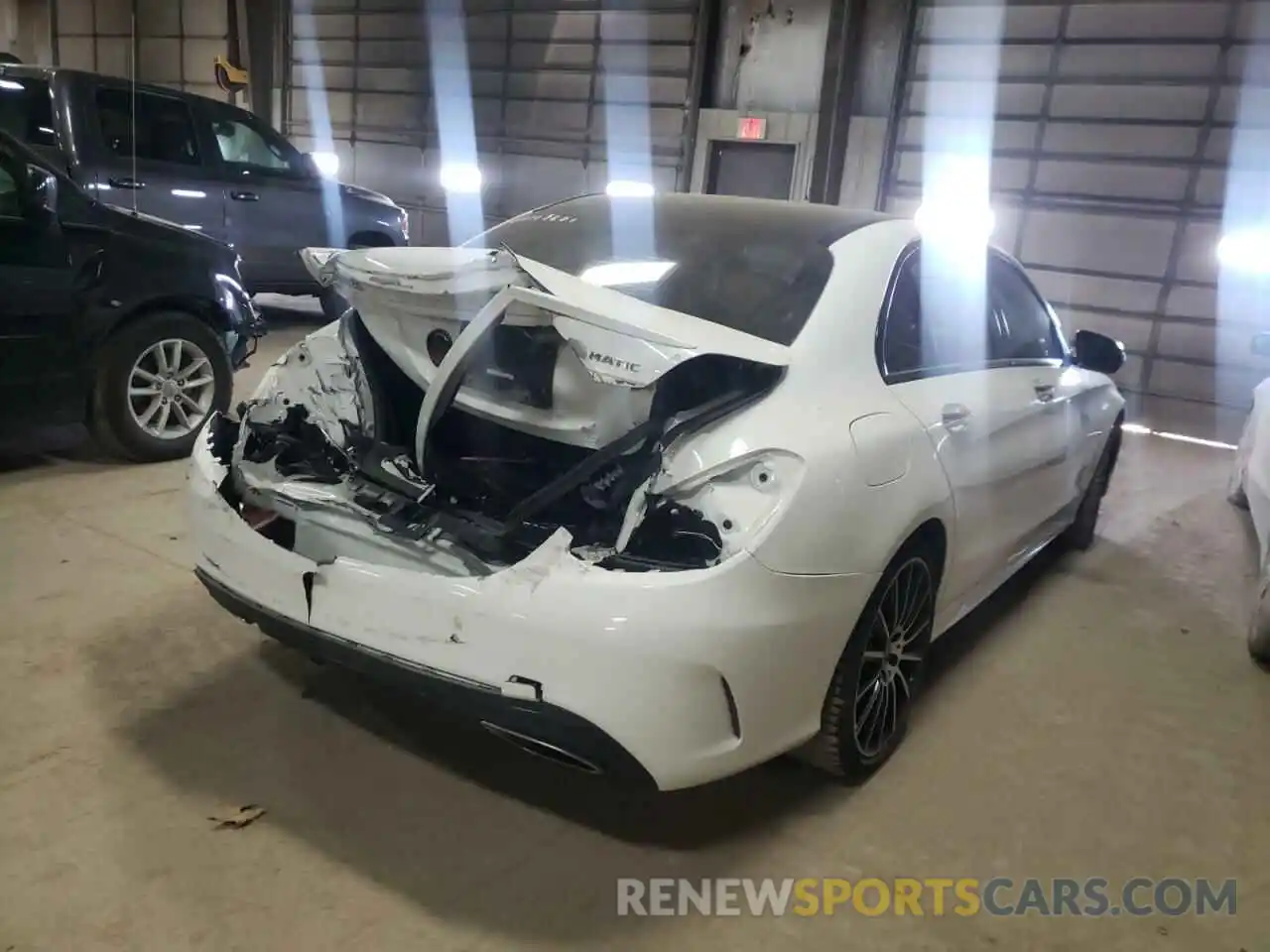 4 Photograph of a damaged car 55SWF8EB6KU315308 MERCEDES-BENZ C-CLASS 2019