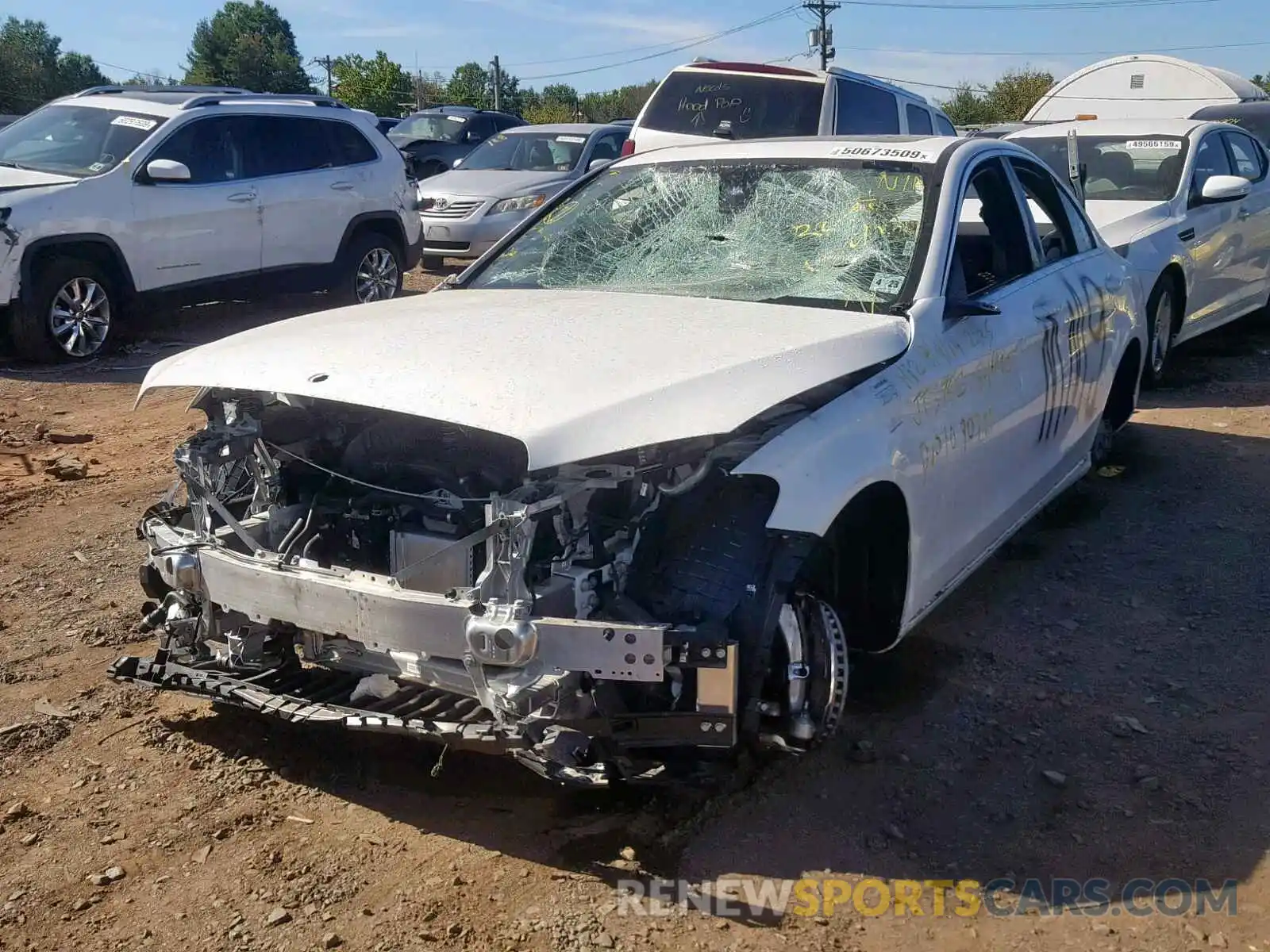 2 Photograph of a damaged car 55SWF8EB6KU316104 MERCEDES-BENZ C CLASS 2019